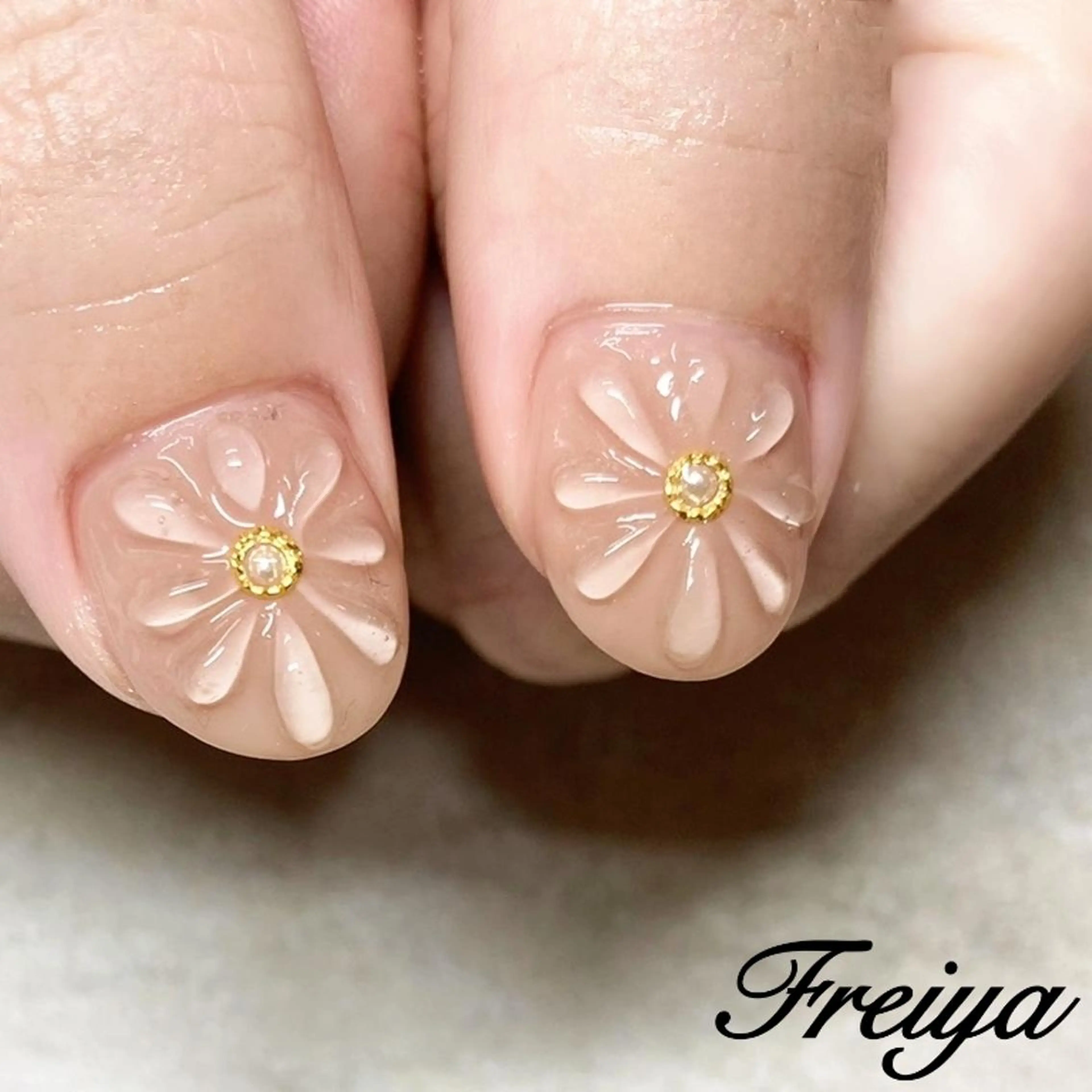 ネイル FREIYA マツエク、ネイルのマツエク・マツパデザイン