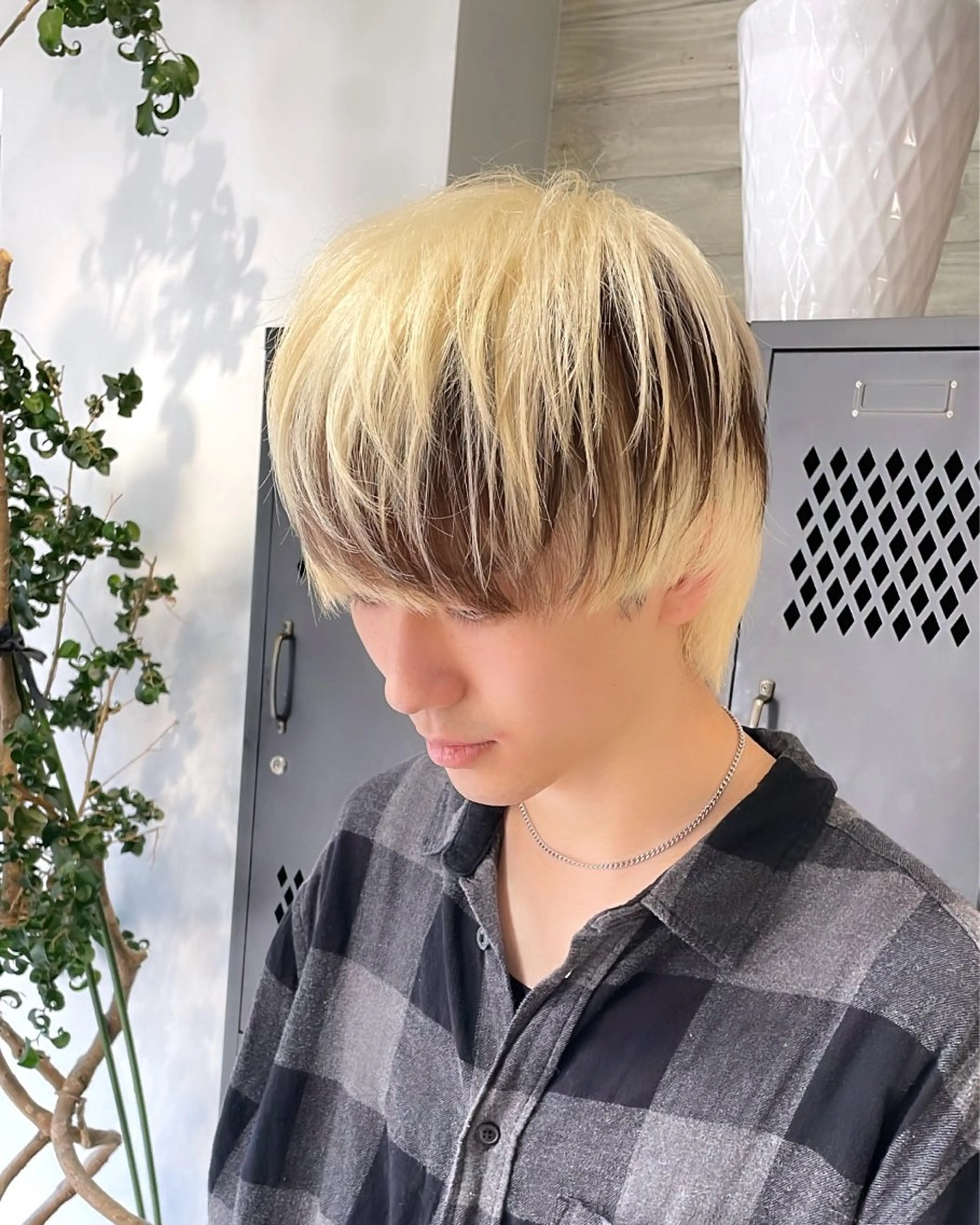 ショート カラー メンズ ヘアカラー トリートメント 色落ち綺麗透明感カラ /ボブ/ナカツヒカルのヘアスタイル
