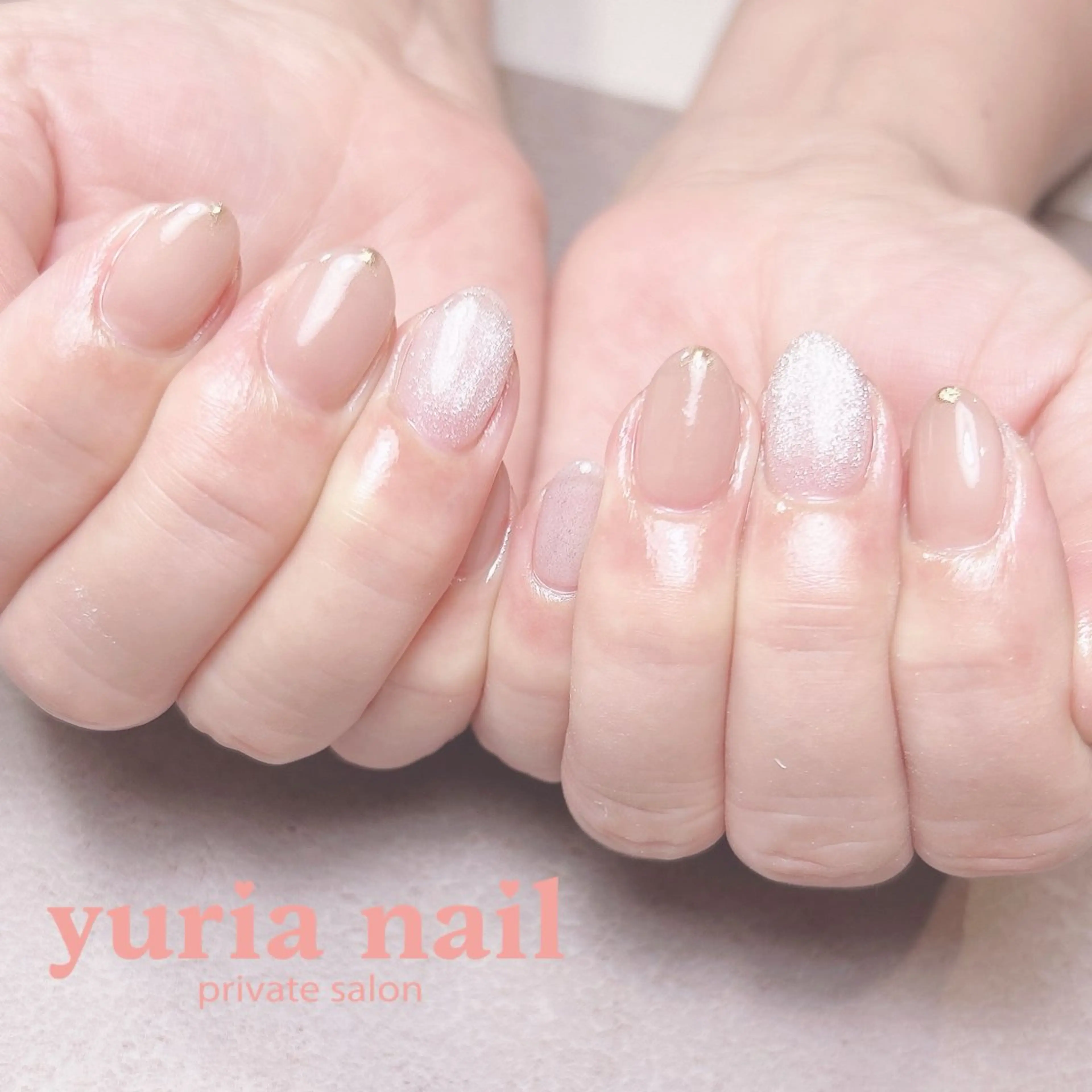 ネイル アートネイル ジェルネイル ゴールド ラメ(グリッター) マグネットネイル ハンドネイル 小林 ゆりあのネイルデザイン