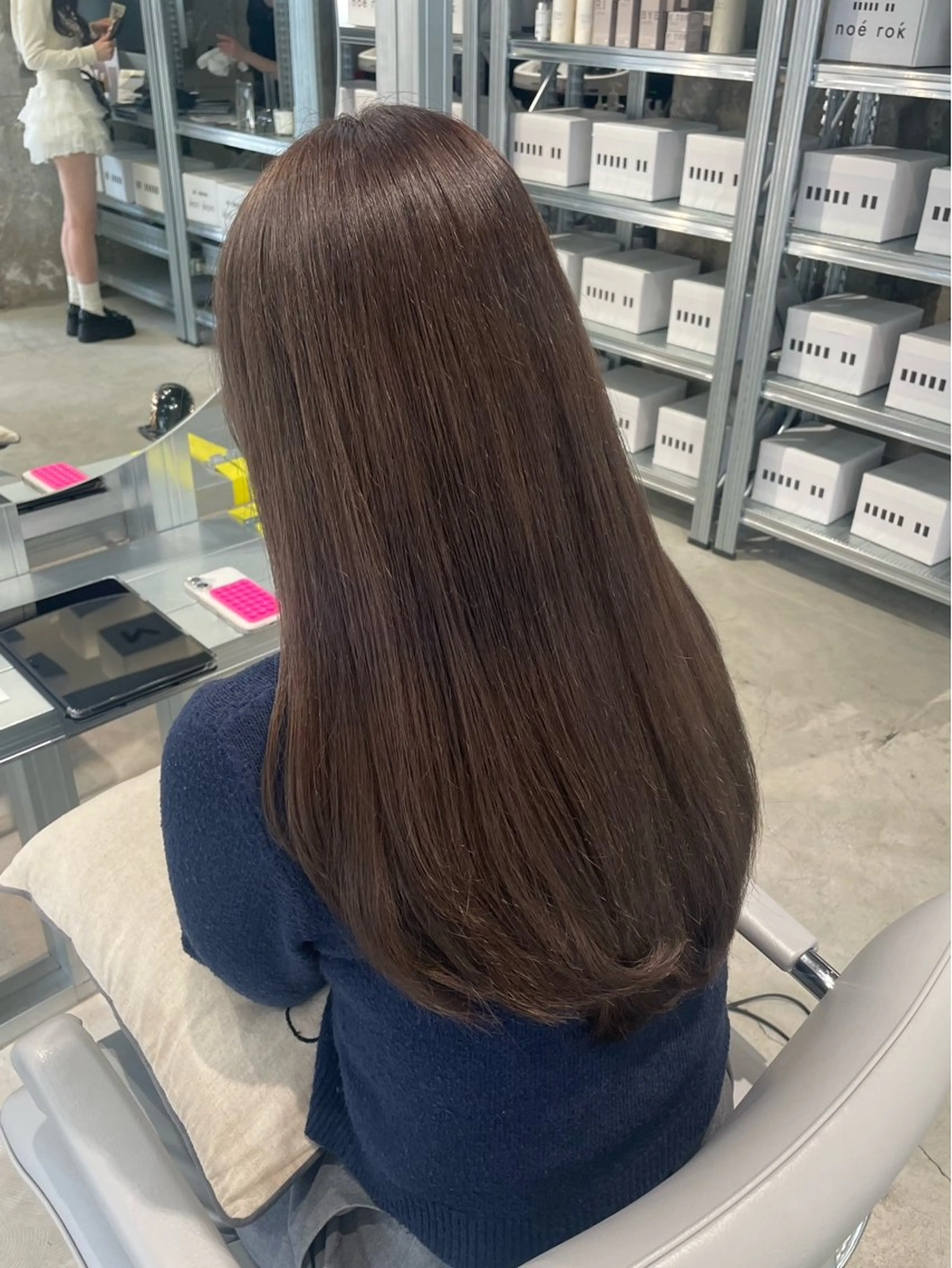 ロング カラー MINORI /レイヤーカットのヘアスタイル