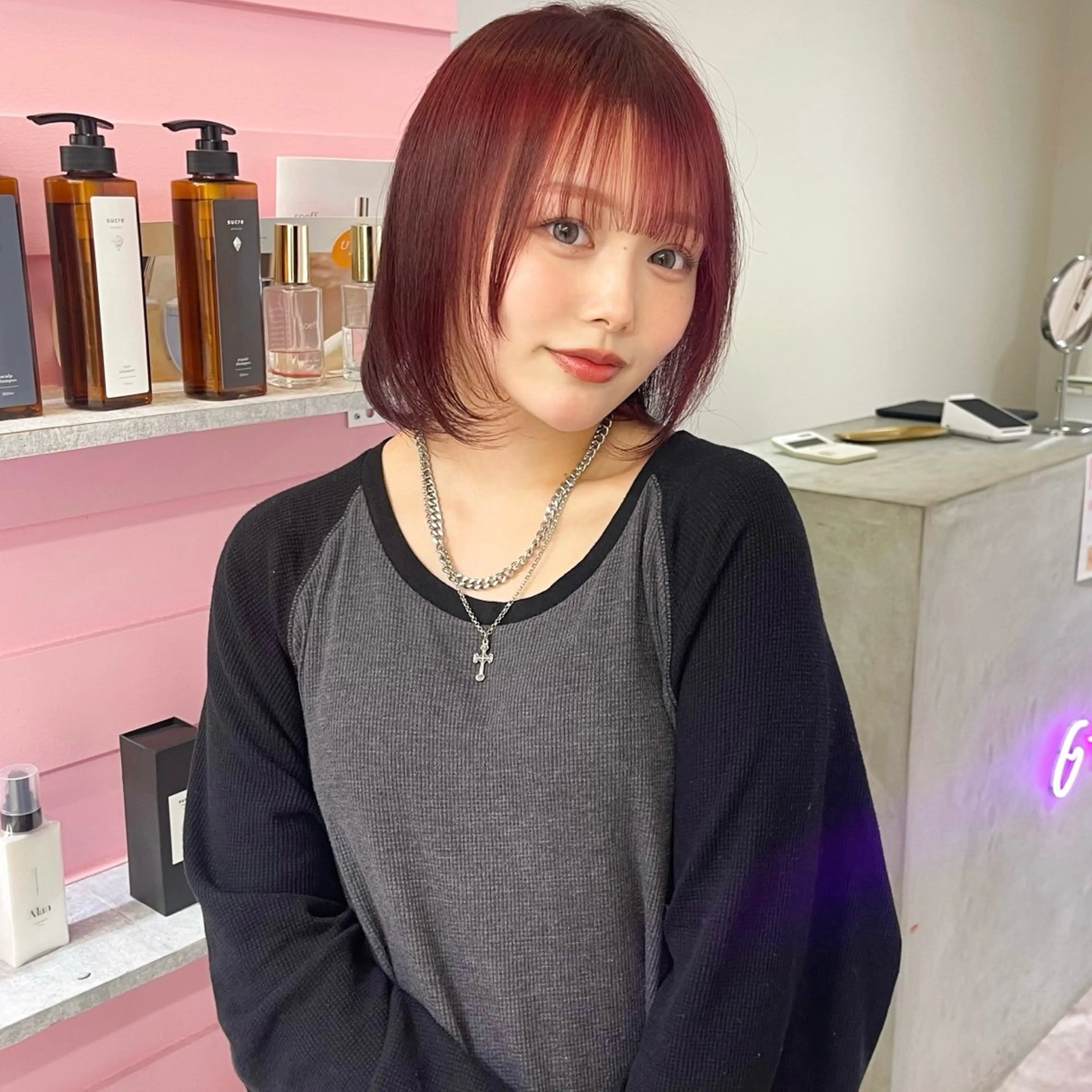 カラー レッドカラー 🎀ミルクティー/暖 色×レイヤー/マリアのヘアスタイル