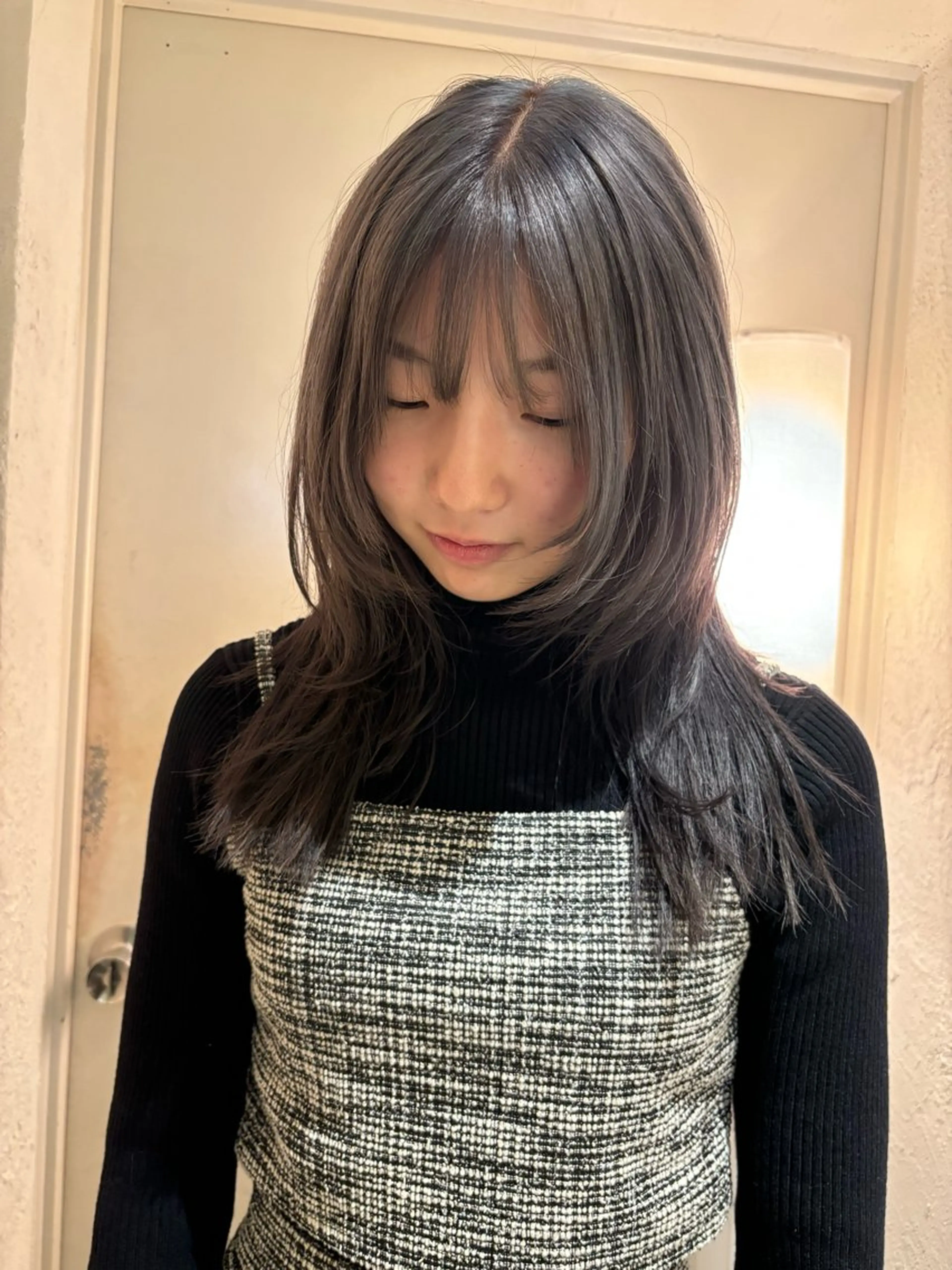 ミディアム 💫扱いやすい ／レイヤー/小林陸のヘアスタイル