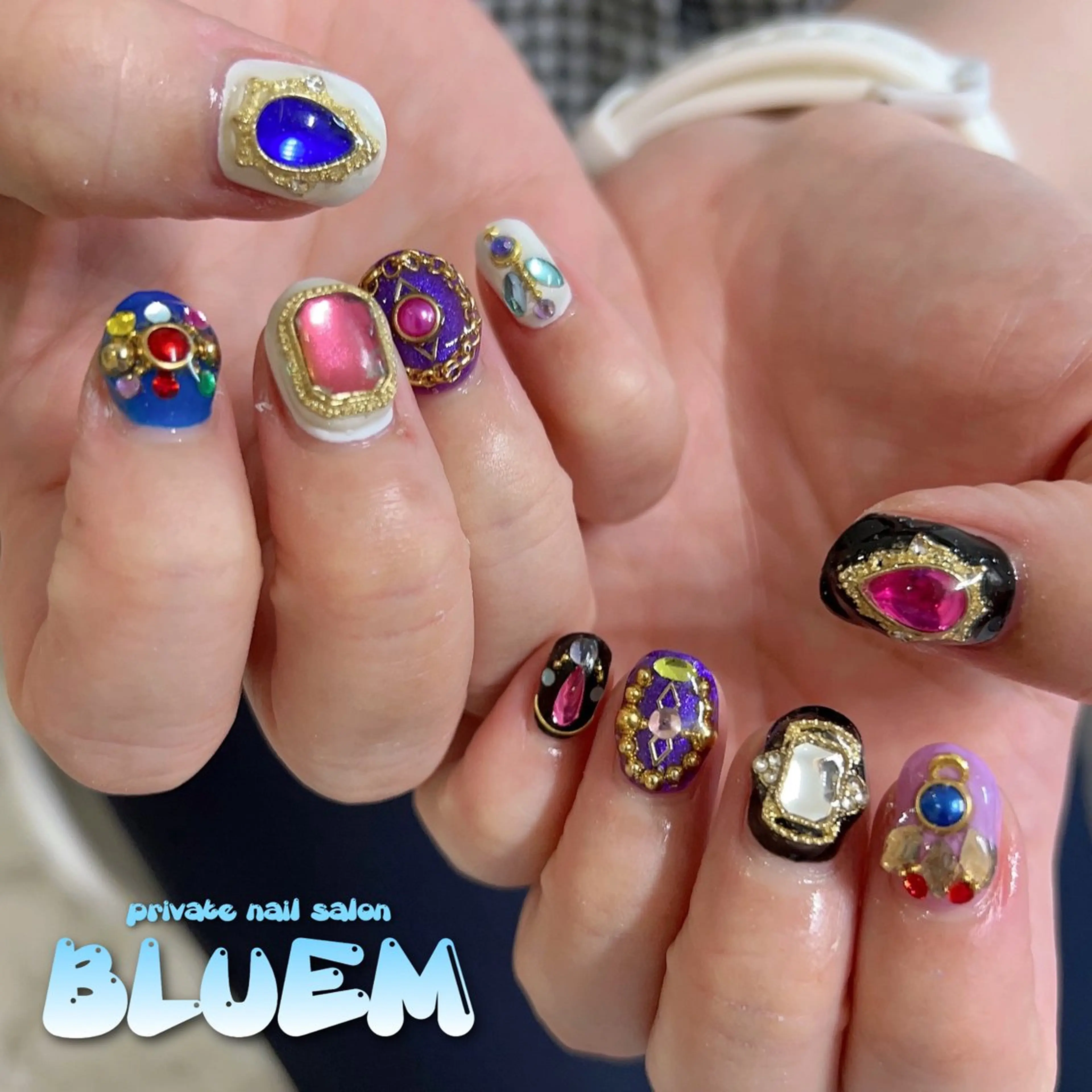 ネイル ハンドネイル BLUEM なな🐶のネイルデザイン