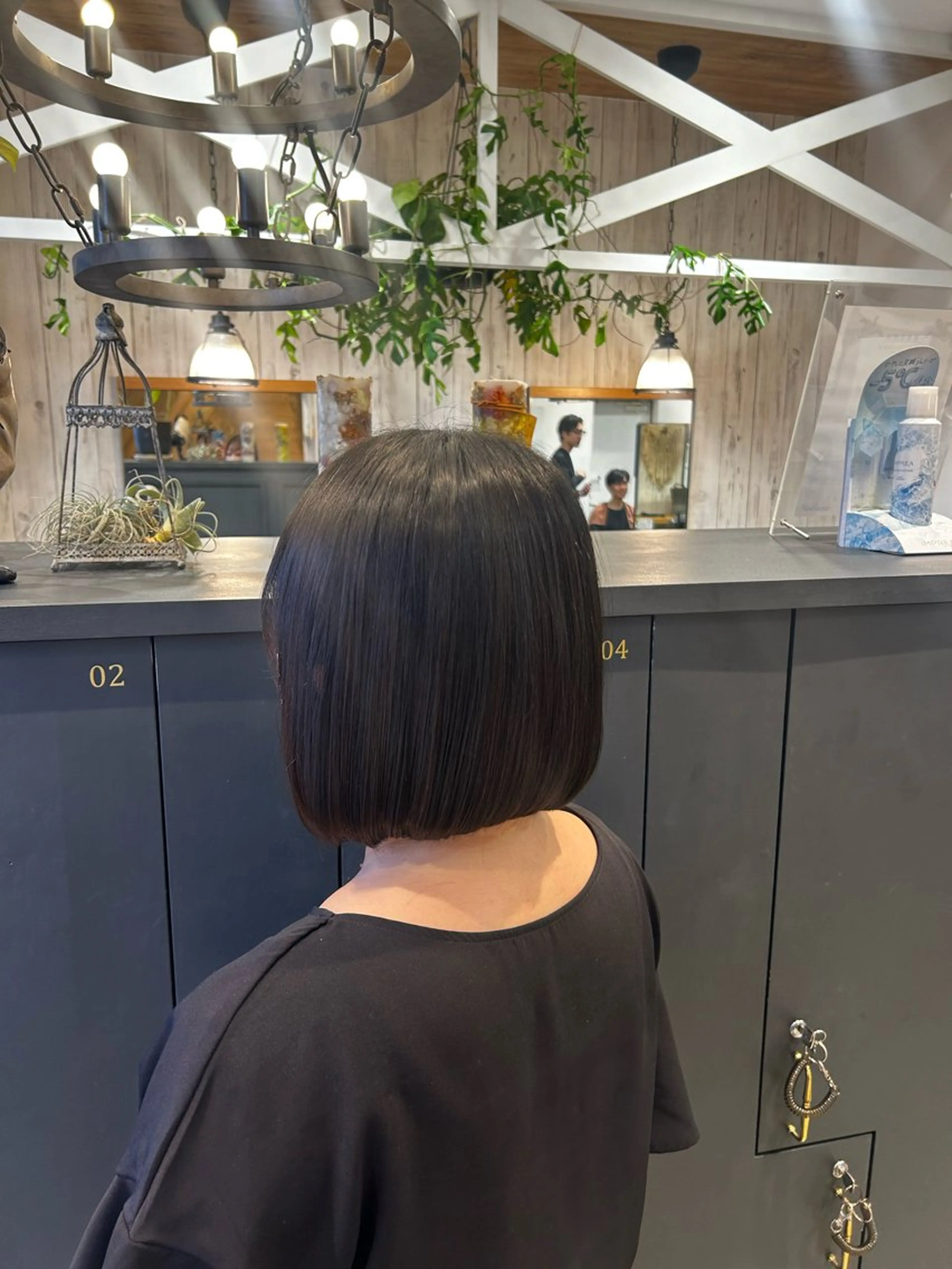 ショート ボブ 縮毛矯正 カット 縮毛矯正 大槻 ハルカのヘアスタイル