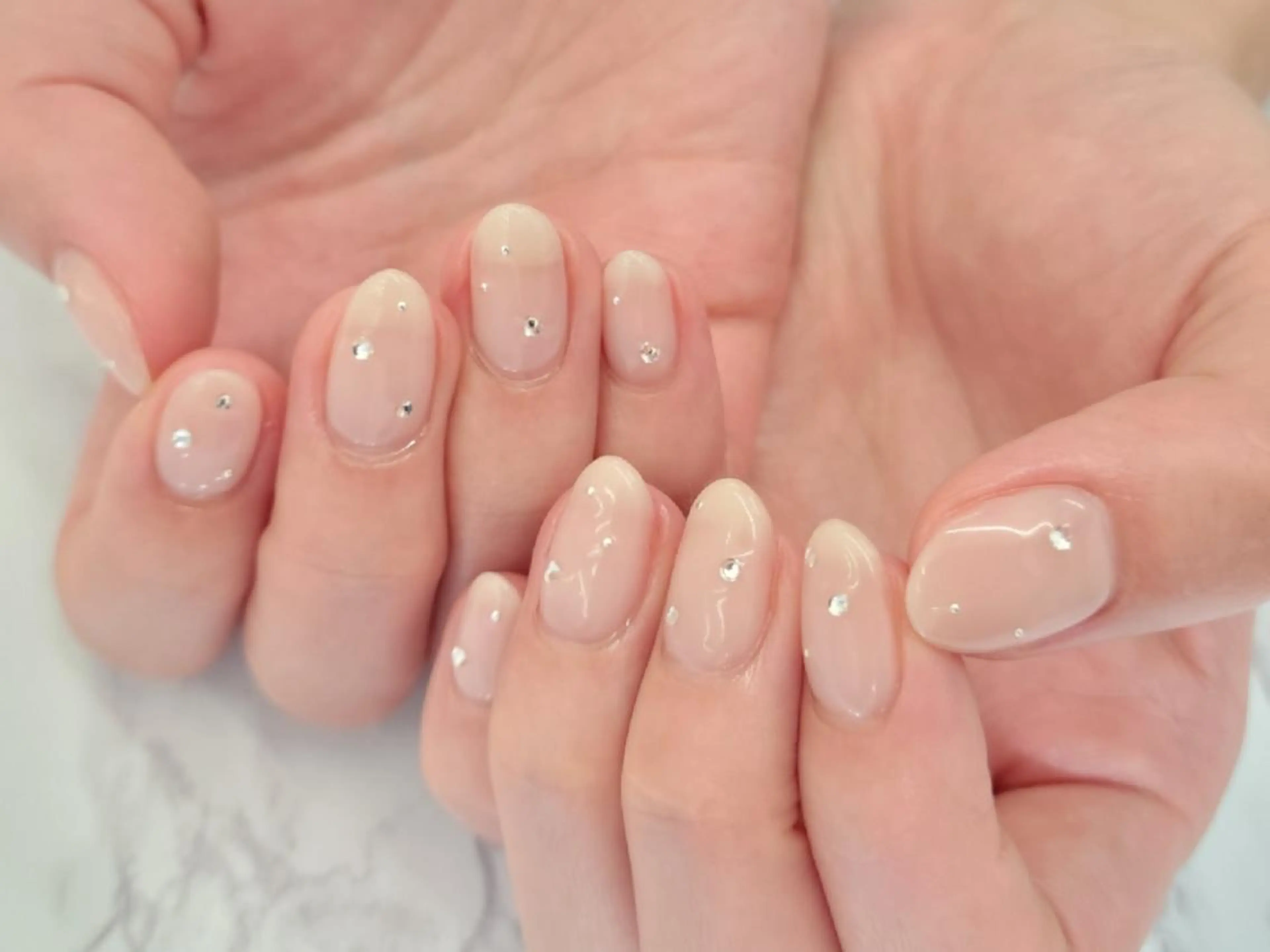 ネイル ジェルネイル ワンカラーネイル パラジェル WHITELY みどりのネイルデザイン