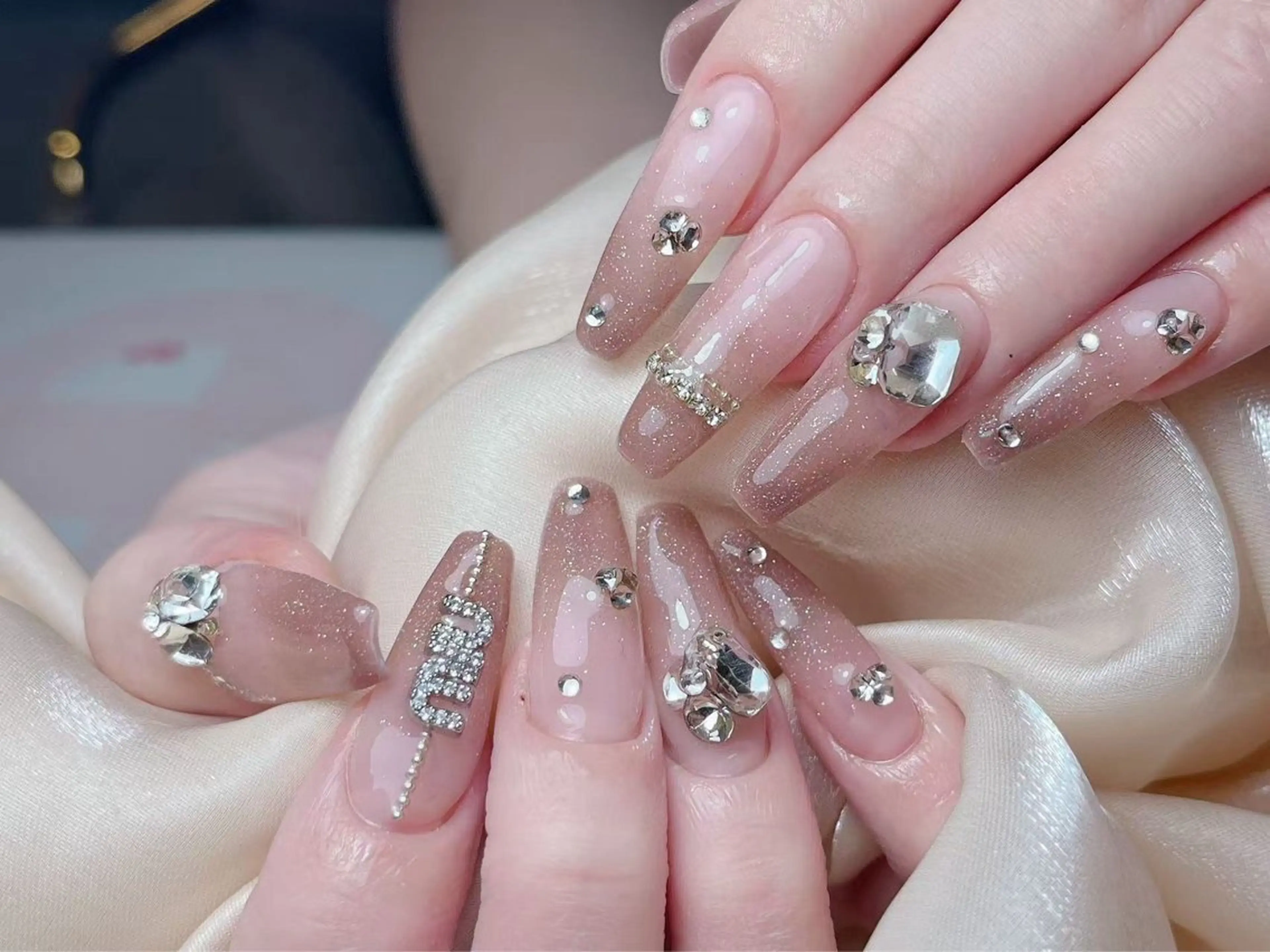 ネイル ハンドネイル ルラワンネイル エンのネイルデザイン