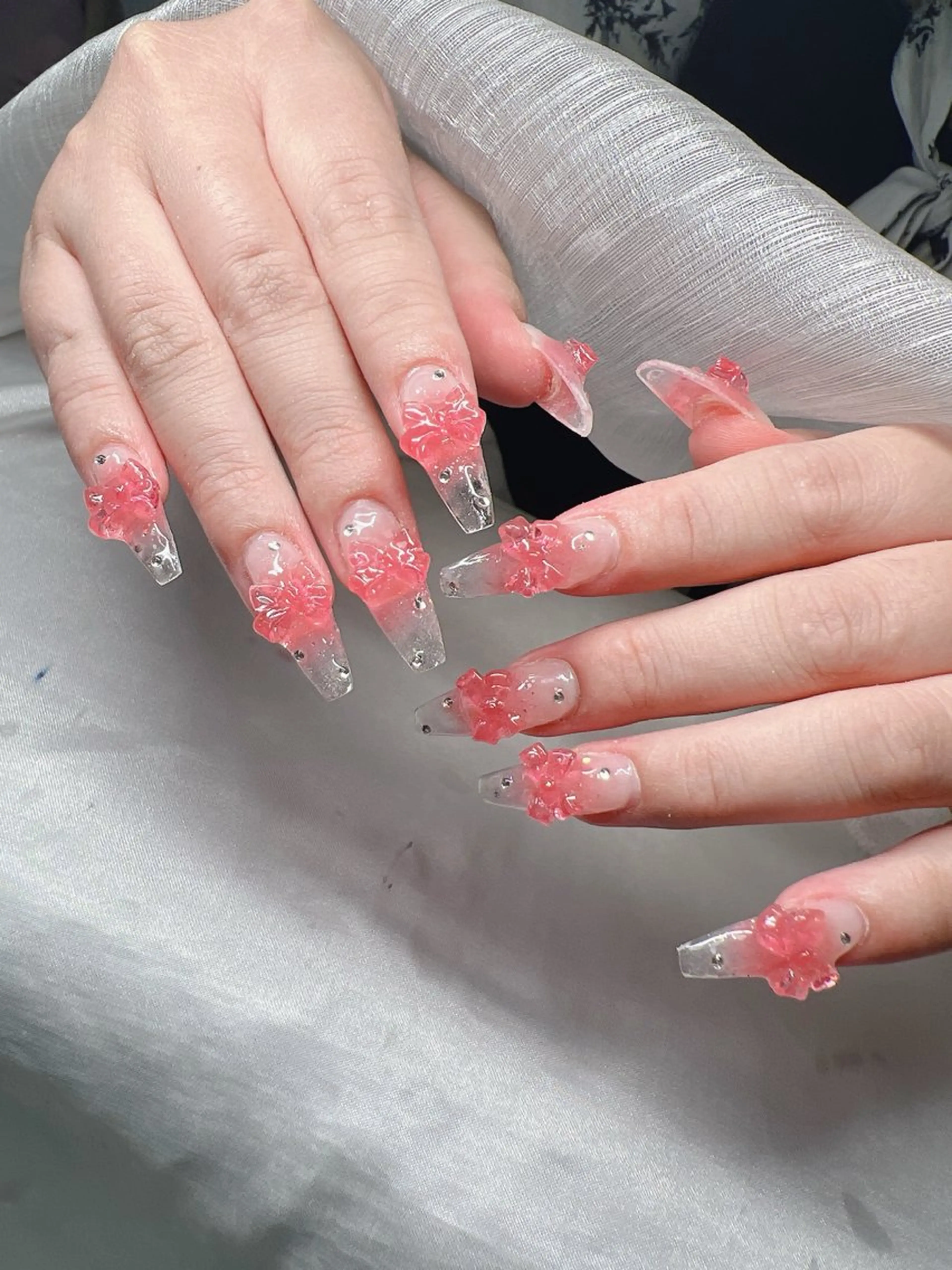 ネイル ハンドネイル Lee Nailsのネイルデザイン