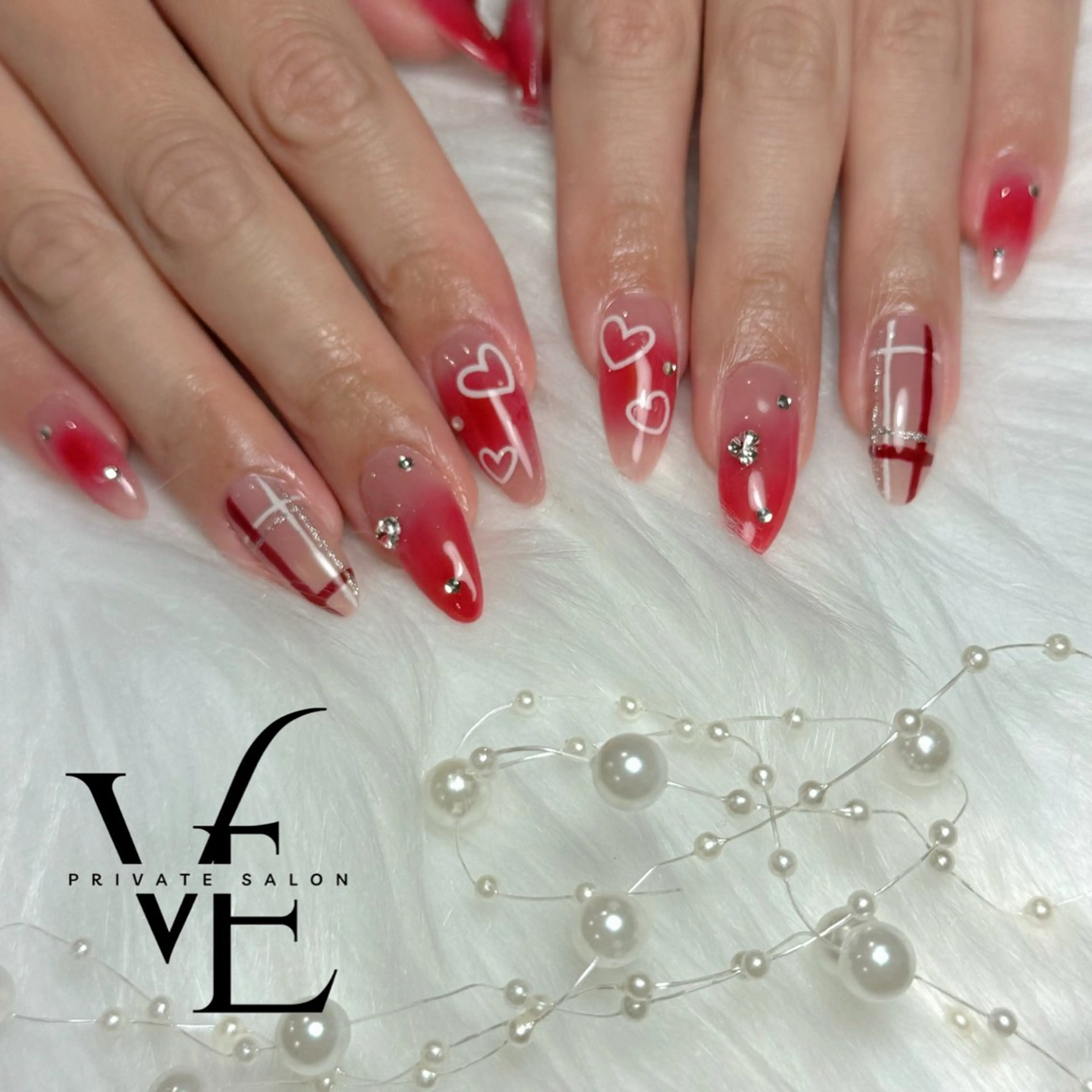 ネイル ハンドネイル ﾈｲﾙｻﾛﾝ Vellのネイルデザイン