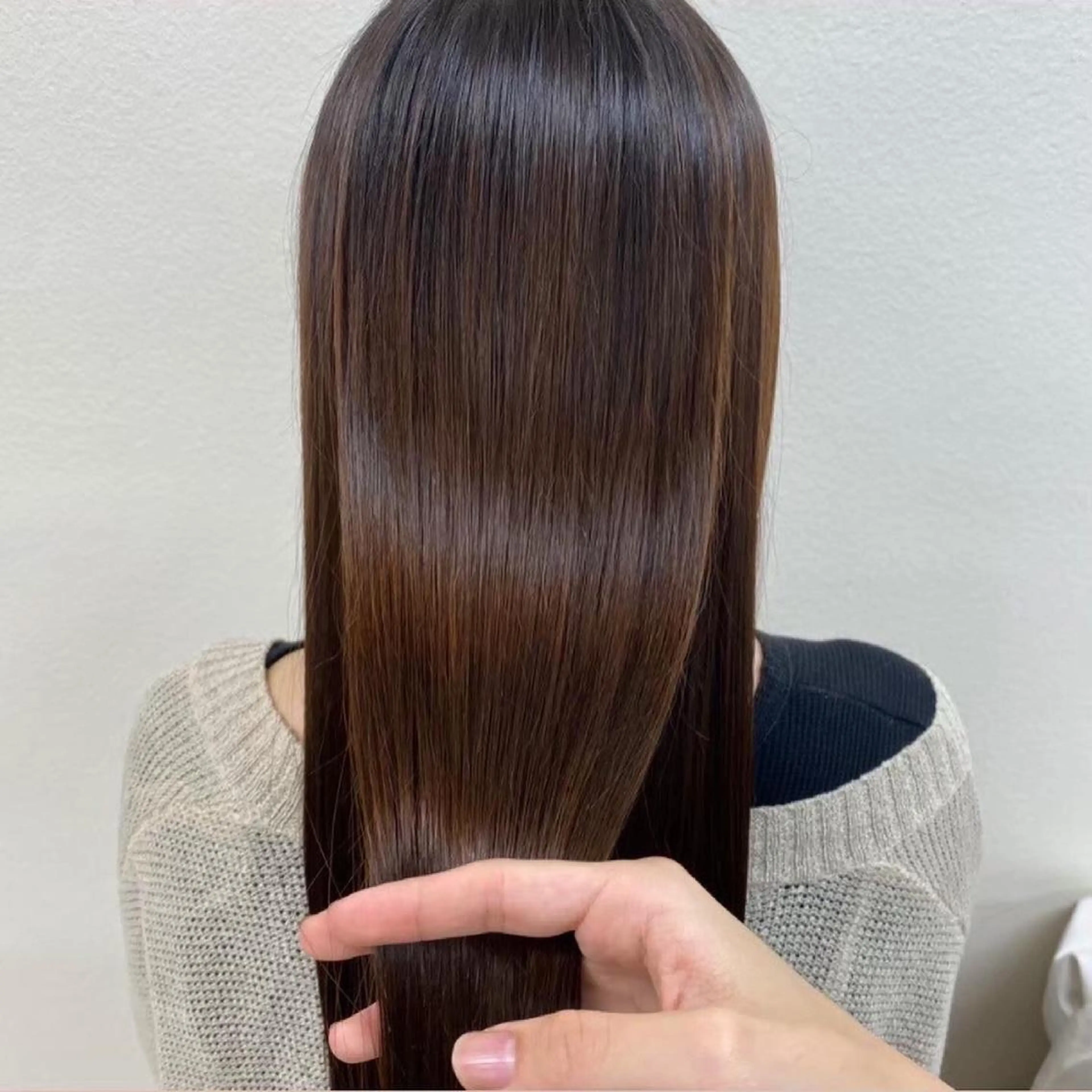 ロング カラー レイヤー×透明感 Tatsuya💫のヘアスタイル