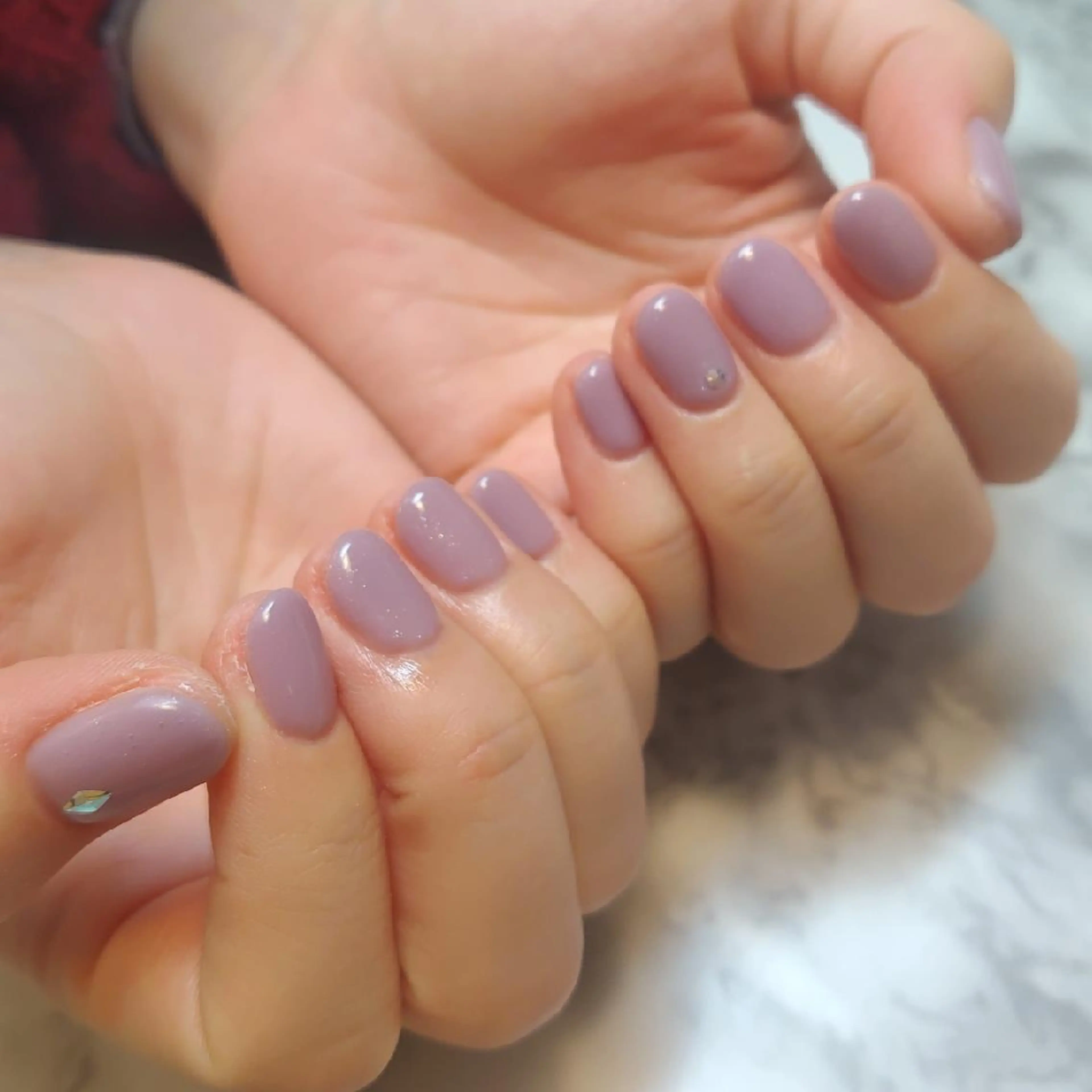 ネイル パープル ジェヌインネイル 河内のネイルデザイン