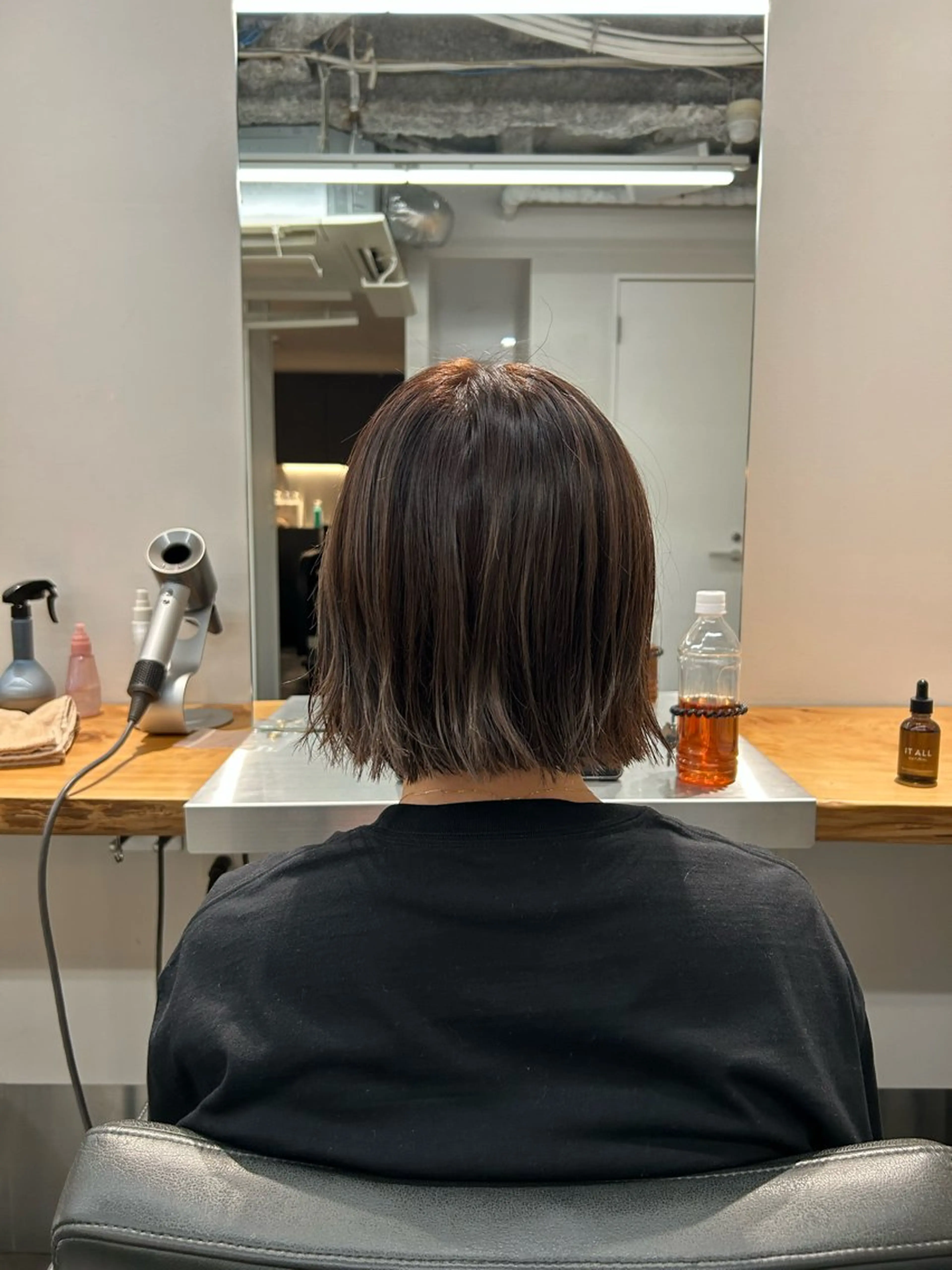 ショート カラー グレージュ ハイライトカラー ハイライト ヘアカラー 森珀斗/表参道 /ショート/ボブのヘアスタイル