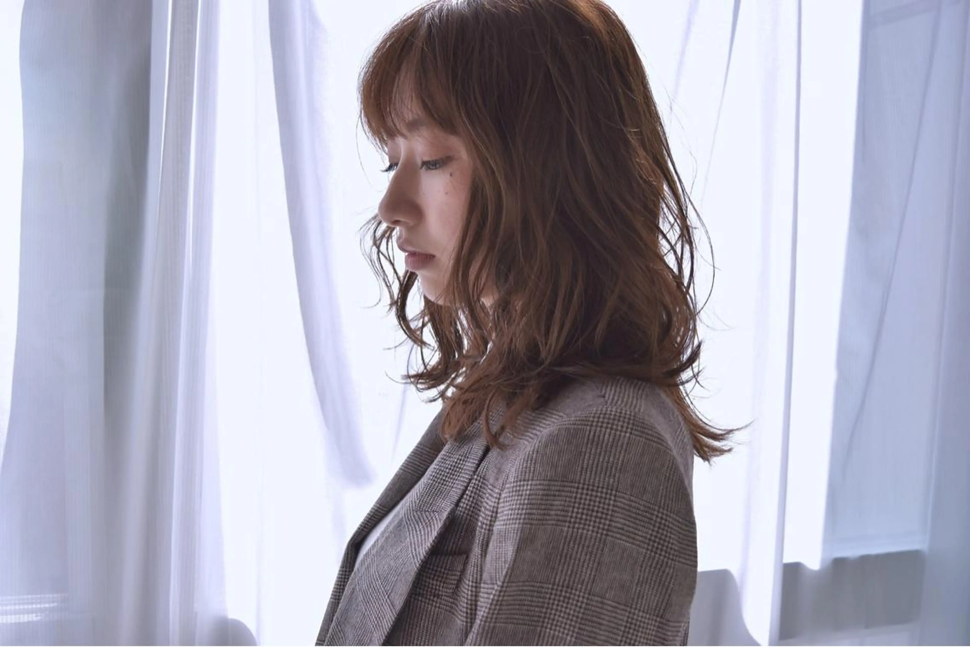 ミディアム カラー コバヤシ リョウのヘアスタイル