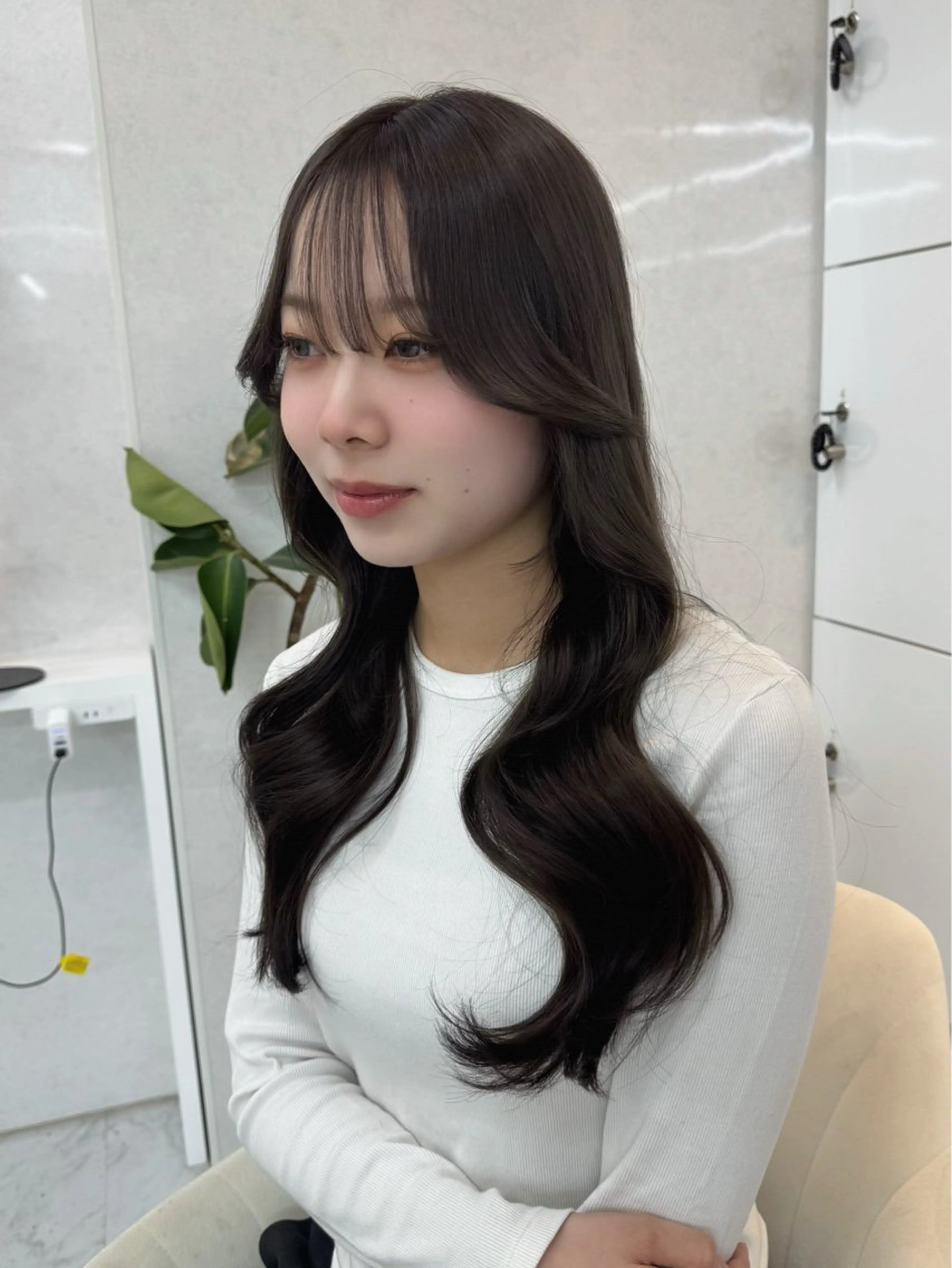 ロング くびれヘア レイヤーカット ヘアカラー トリートメント ALEAP owl 平野 宏樹のヘアスタイル