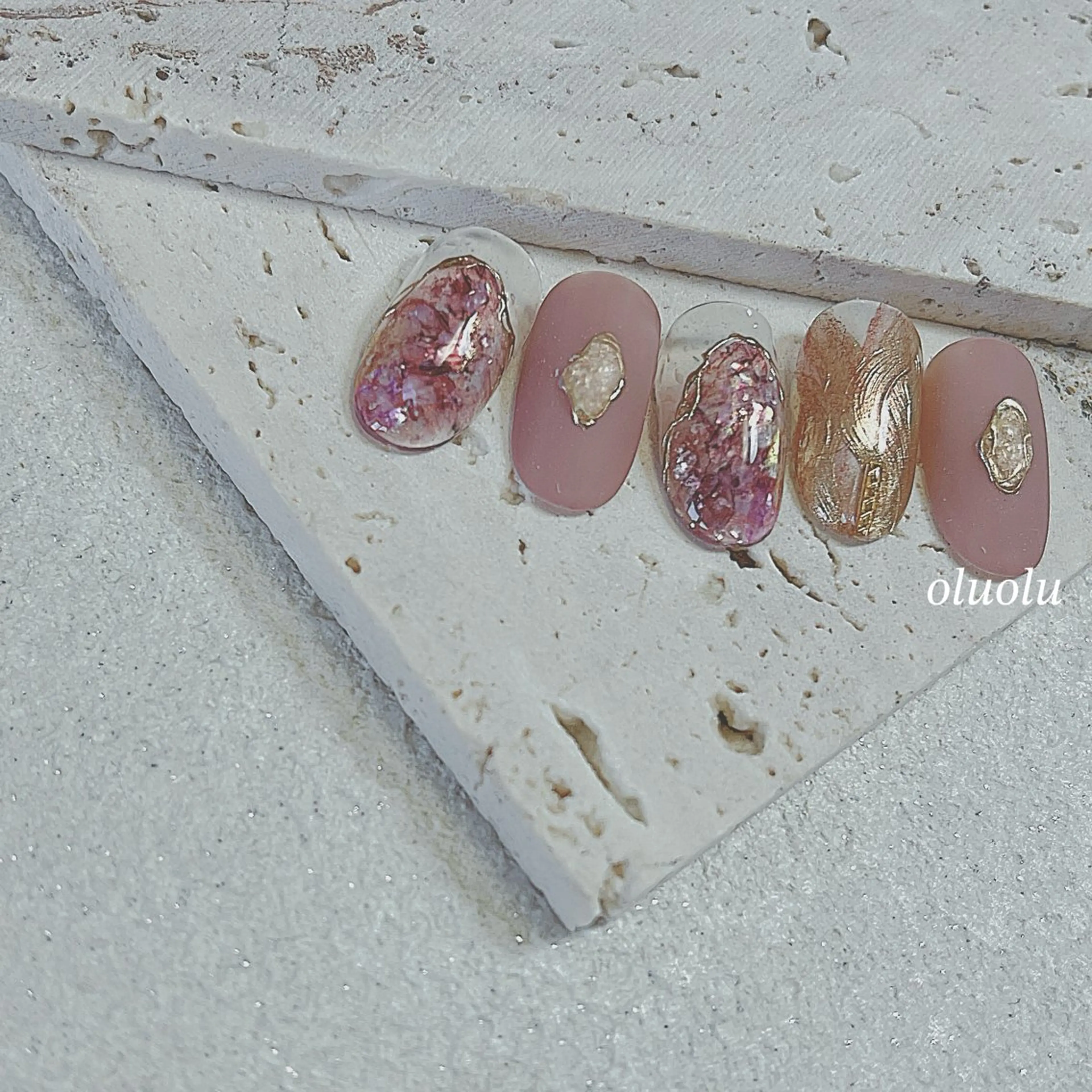 ネイル アートネイル フットネイル ミラーネイル ニュアンスネイル ハンドネイル 大村 紬華のネイルデザイン