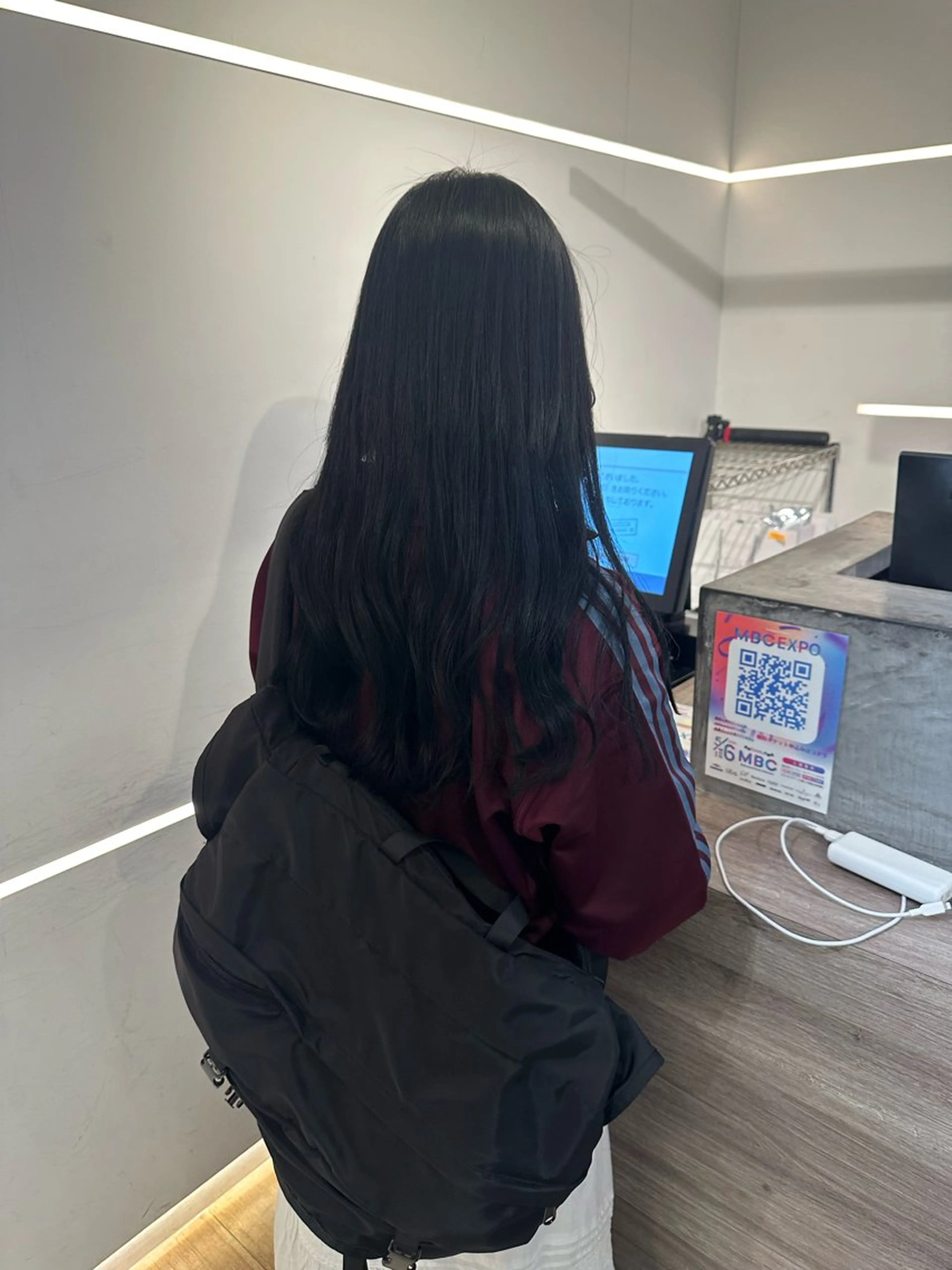 カラー カット ヘアカラー エクステ 美髪・シールエクステ ホソタニリョウコのヘアスタイル