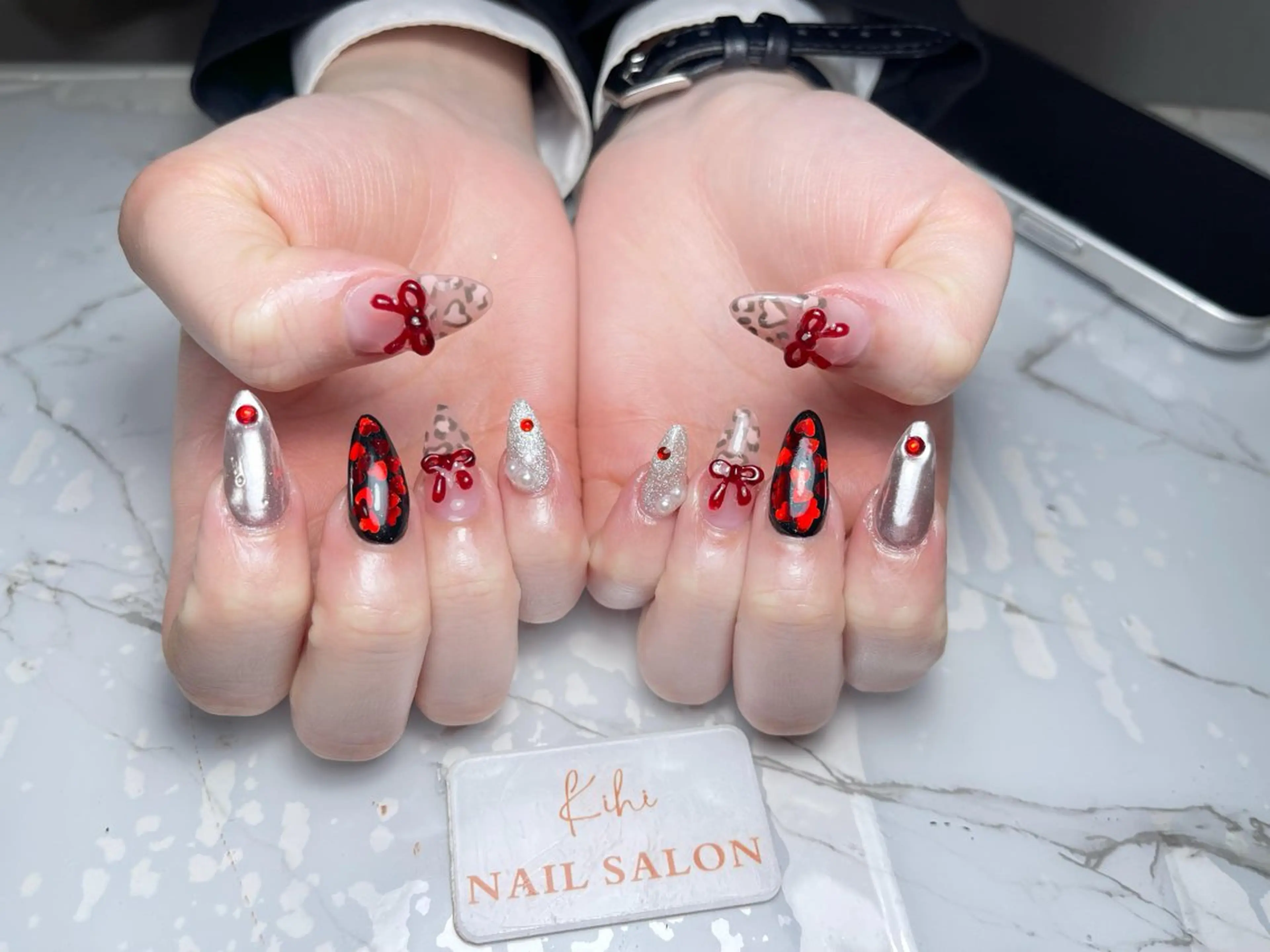 ネイル アートネイル フレンチネイル ジェルネイル グラデーション 韓国ネイル さくら💮💮 【オフ無料】のネイルデザイン