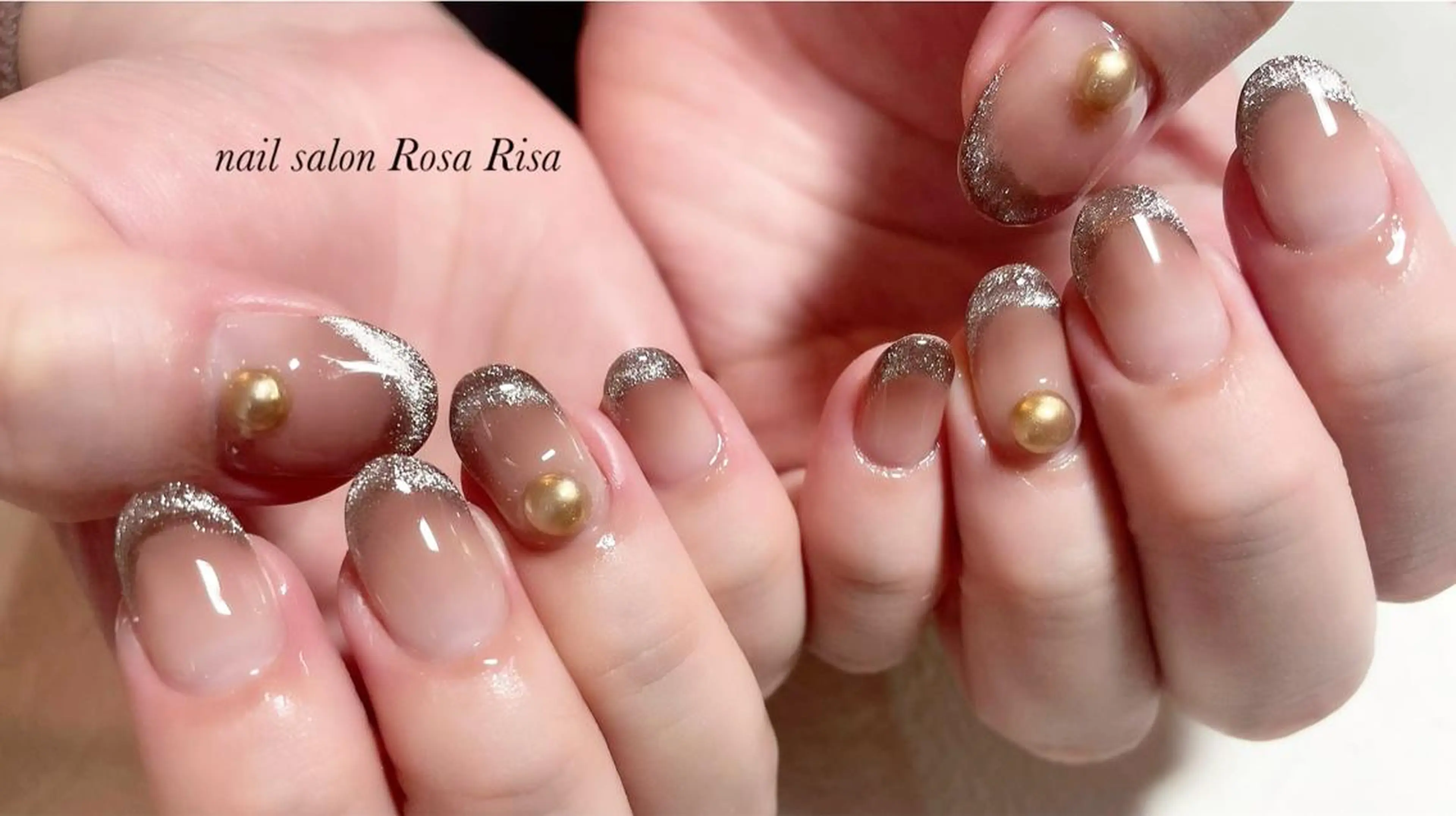 ミディアム ネイル ネイルスタジオ シェイクユアハンズのネイルデザイン