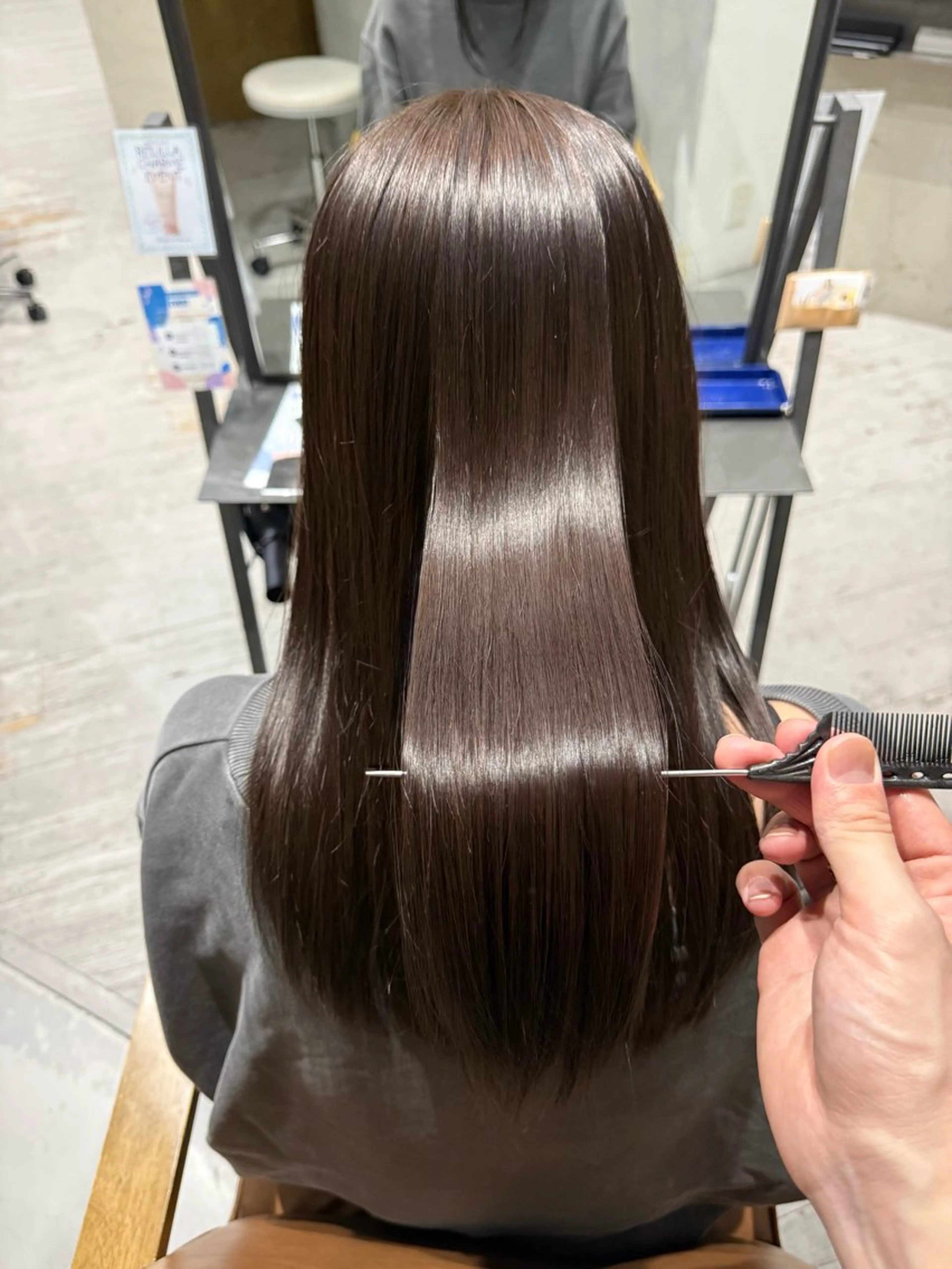 セミロング ヘアカラー グレージュ /赤み消し/ヤマのヘアスタイル