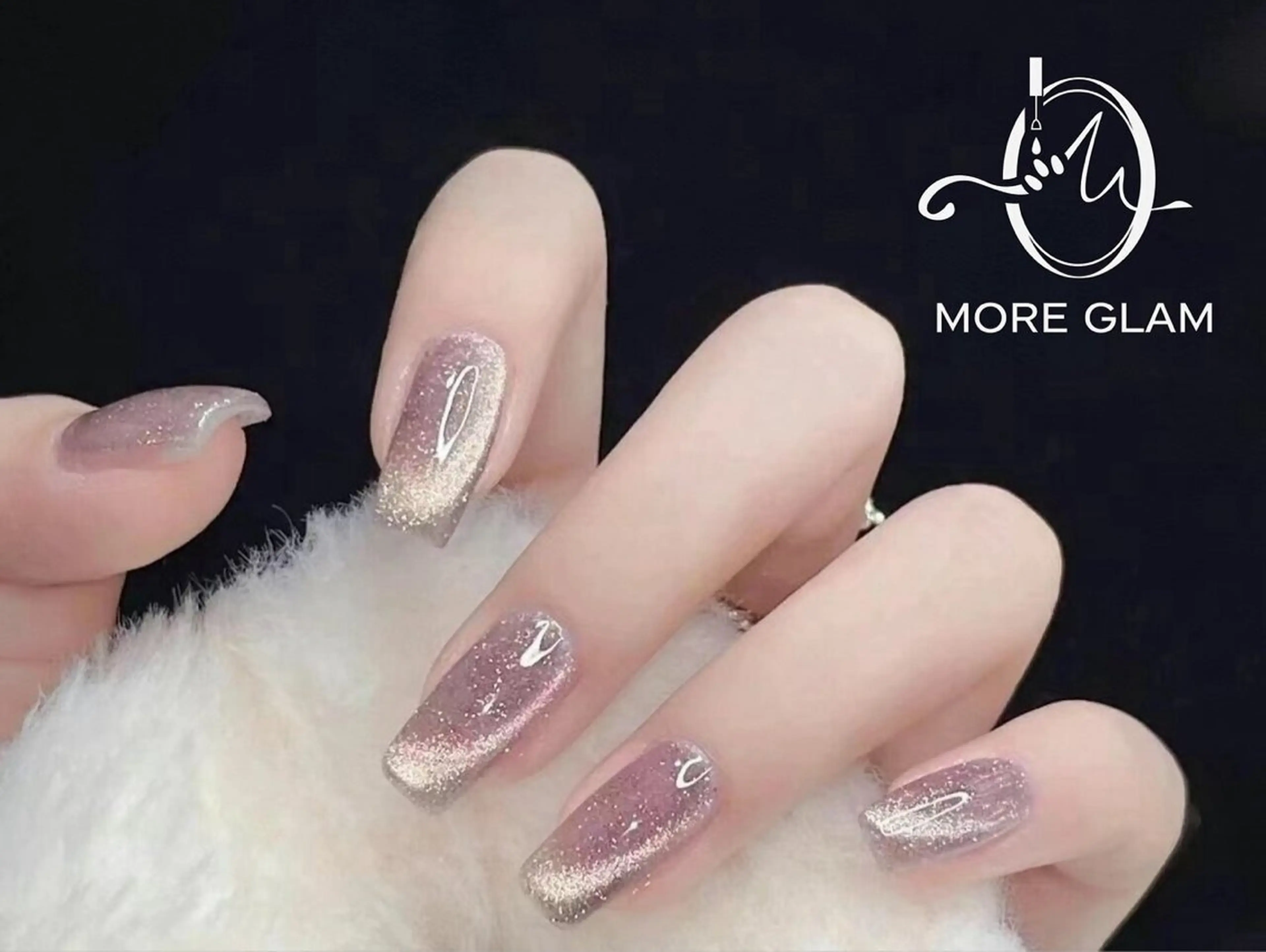ネイル ハンドネイル More Glam 池袋東口店のネイルデザイン