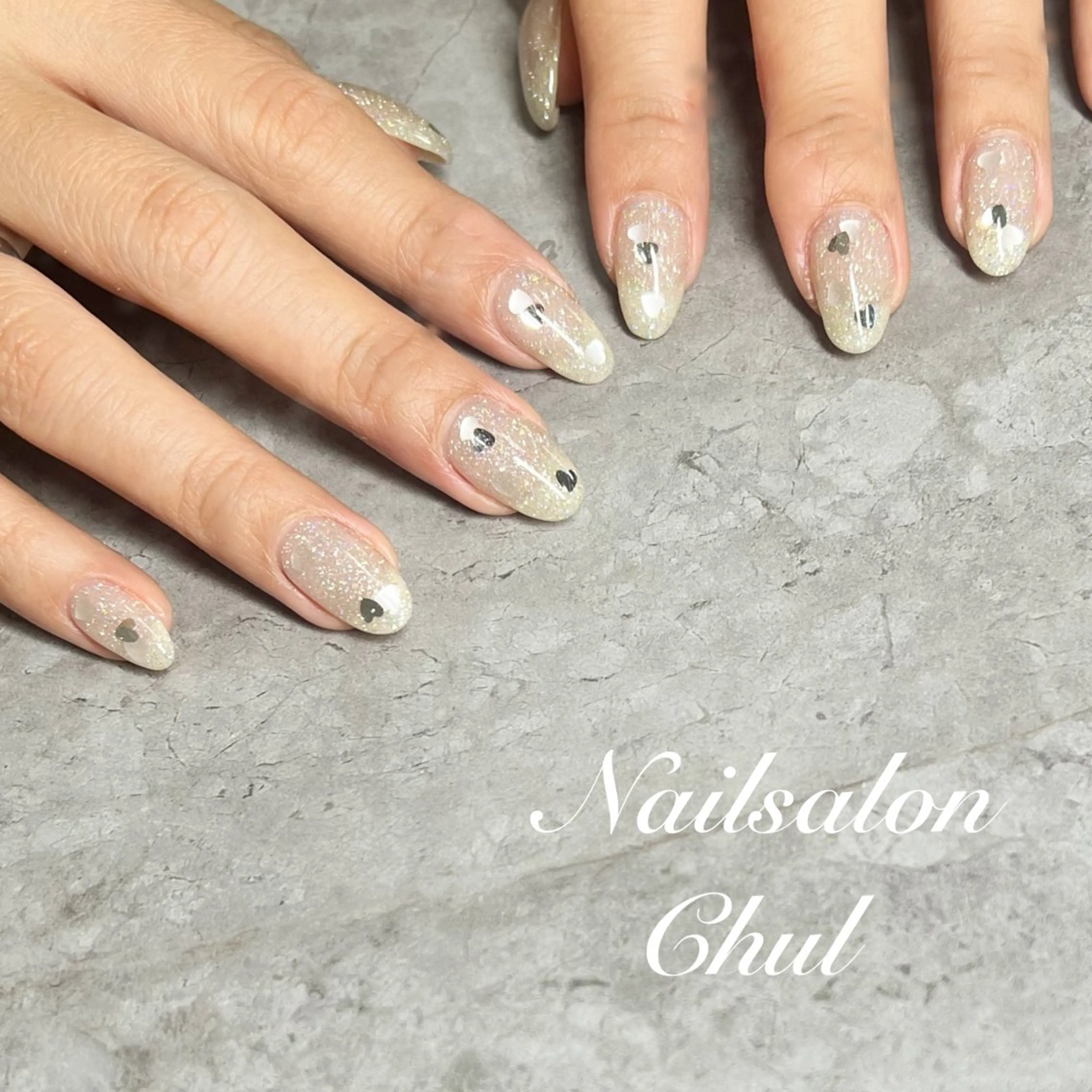 ネイル フラッシュネイル ハート シルバー シンプルネイル バレンタイン ネイルサロン チュルのネイルデザイン