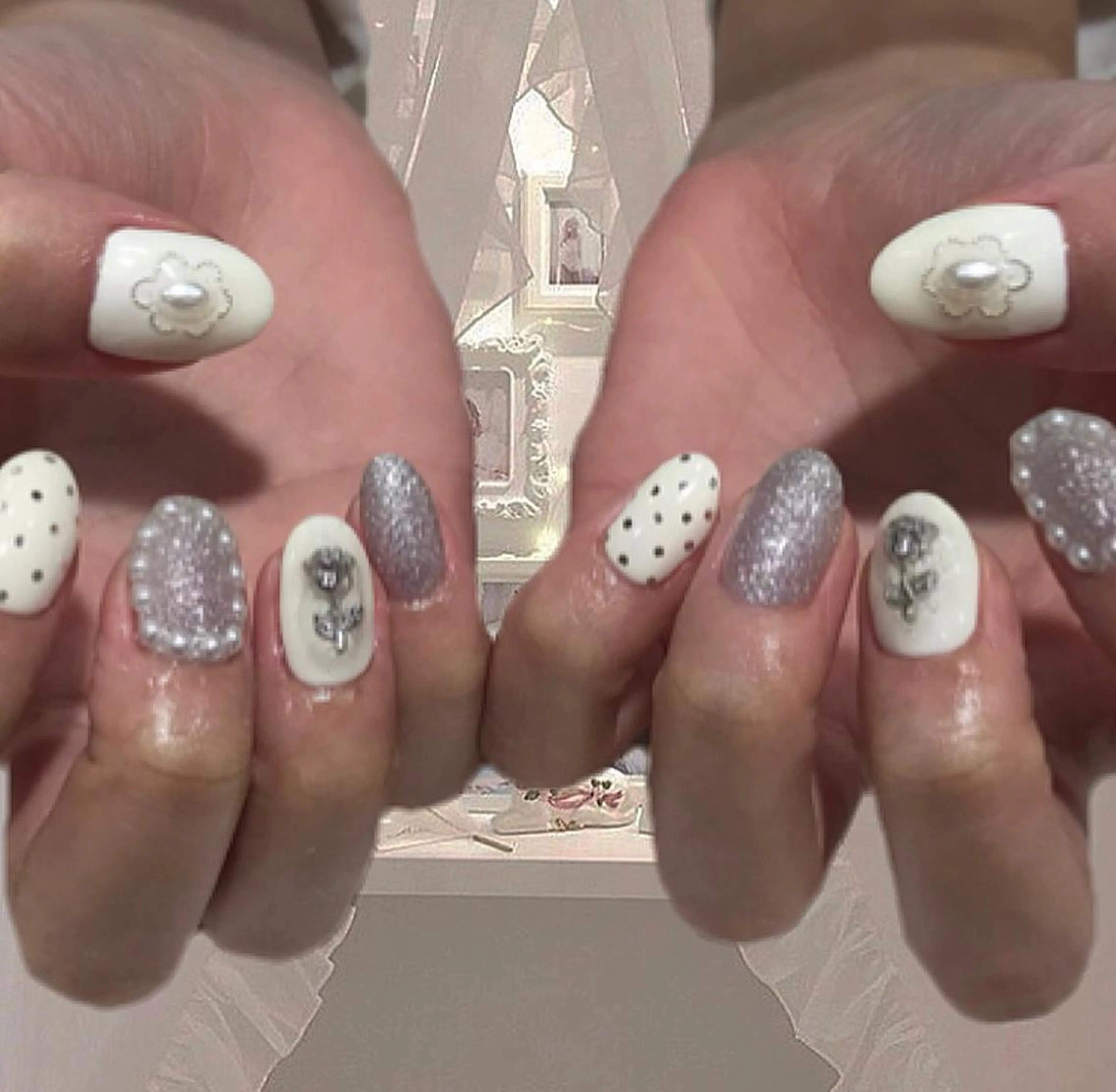 ネイル nozomi 🌙のネイルデザイン