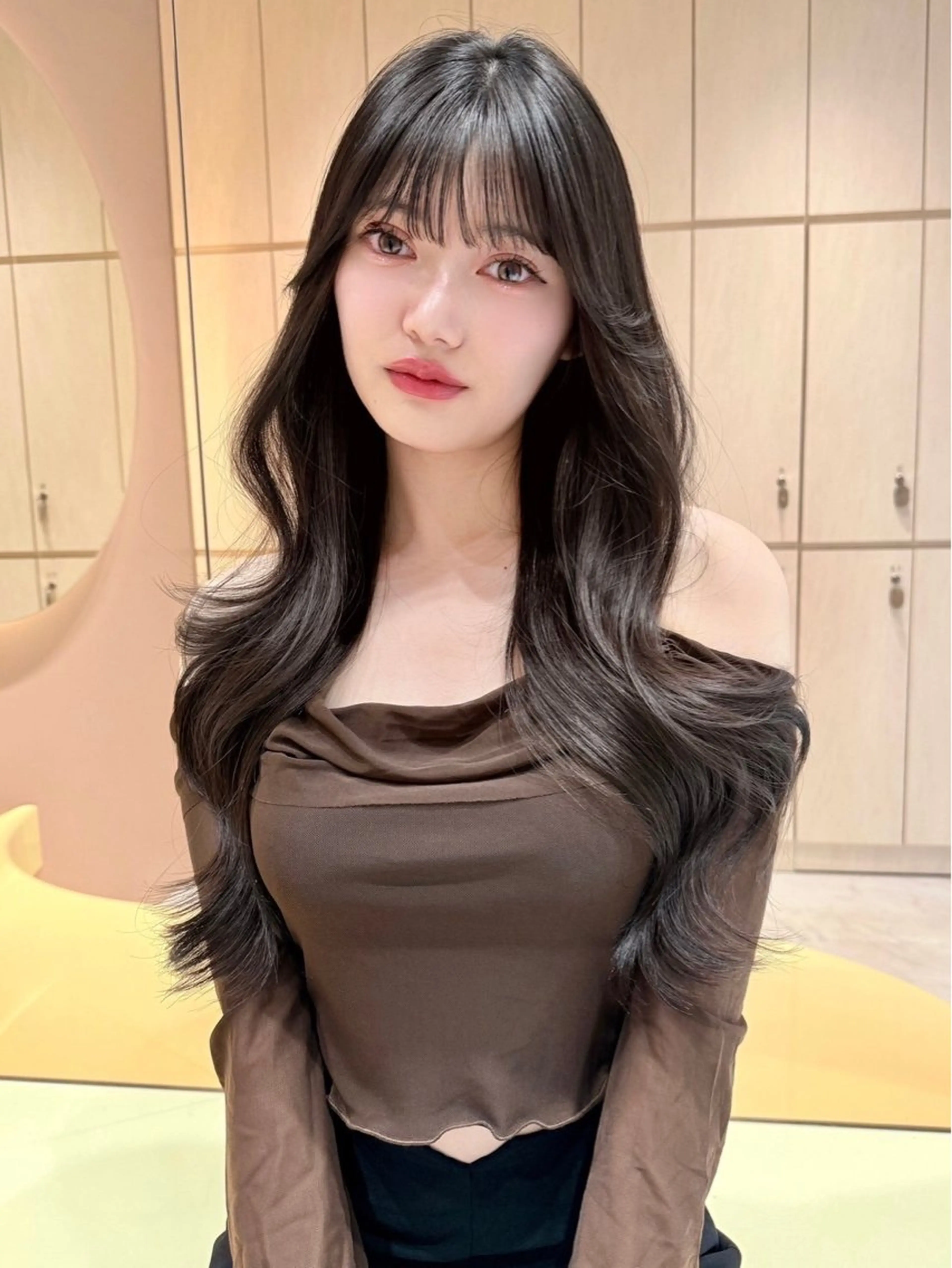 ロング カラー 透明感カラー 韓国風ヘア レイヤーカット ロンド プロフィール浦和のヘアスタイル