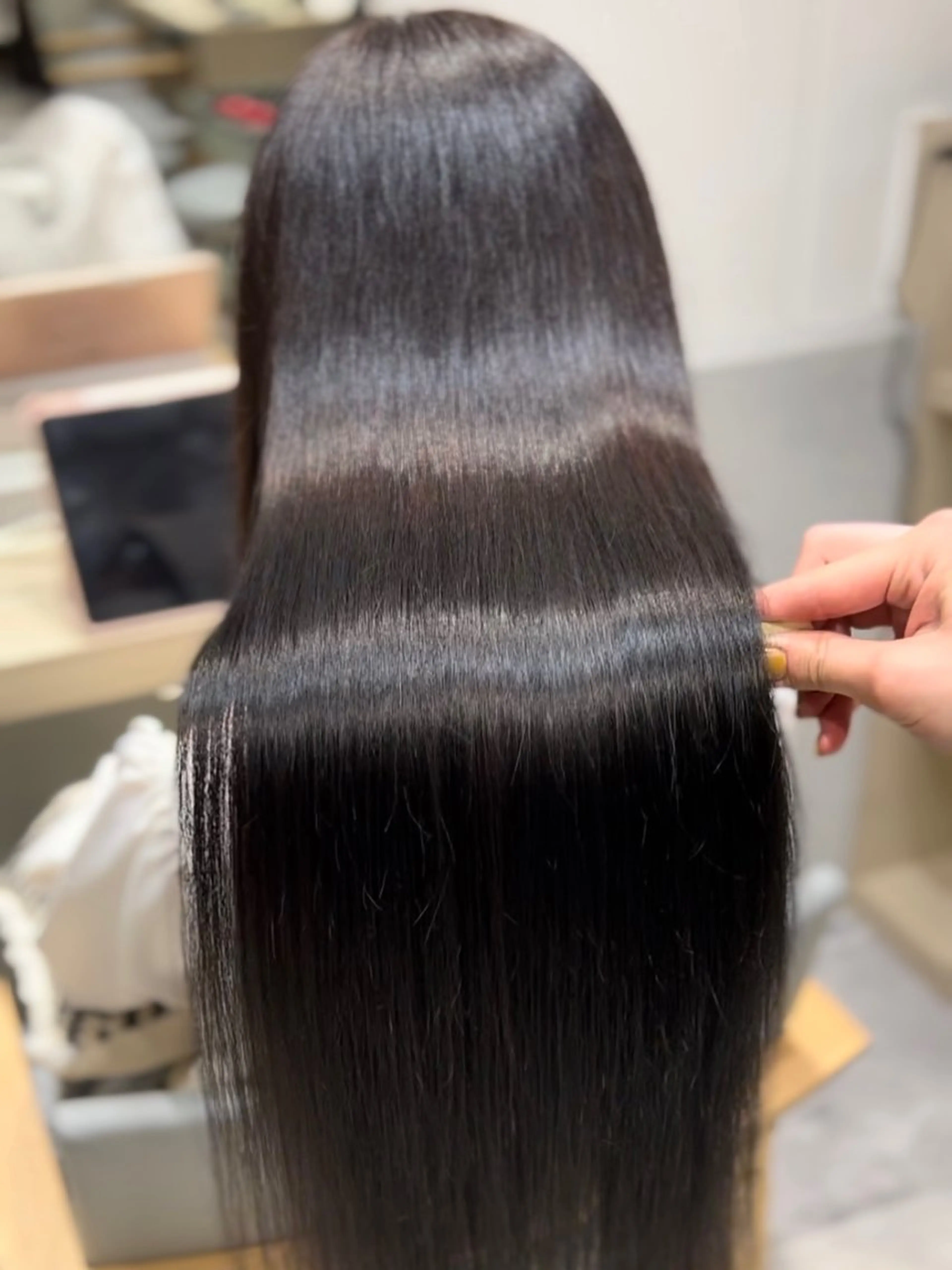 ロング カラー 透明感カラー グレージュ 髪質改善 ロング トリートメント カット ヘアカラー トリートメント LOVEST Rihoのヘアスタイル