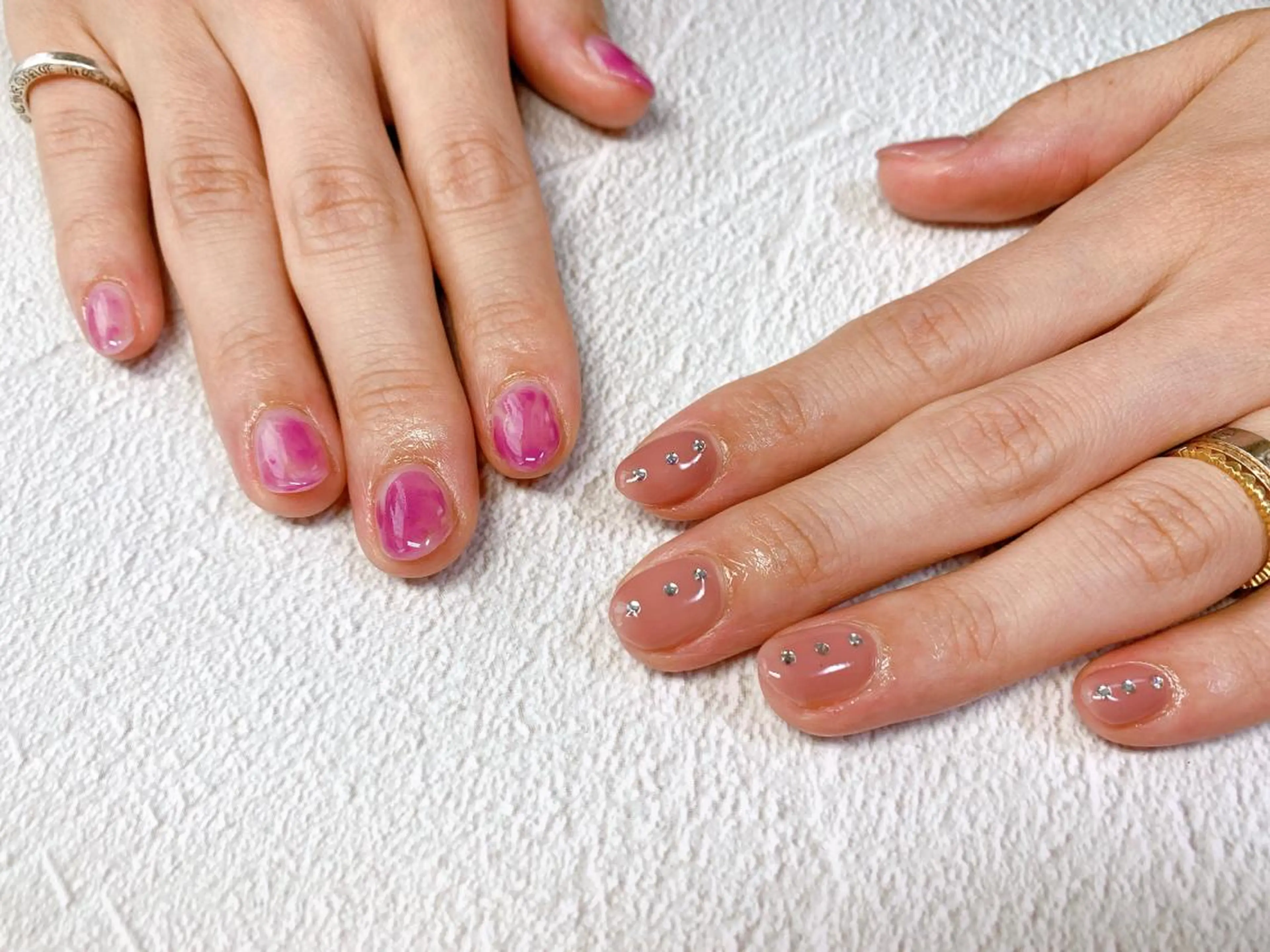 ネイル パープル ストーンネイル 痩身/脱毛/ネイル HARUKAのエステ・リラクイメージ