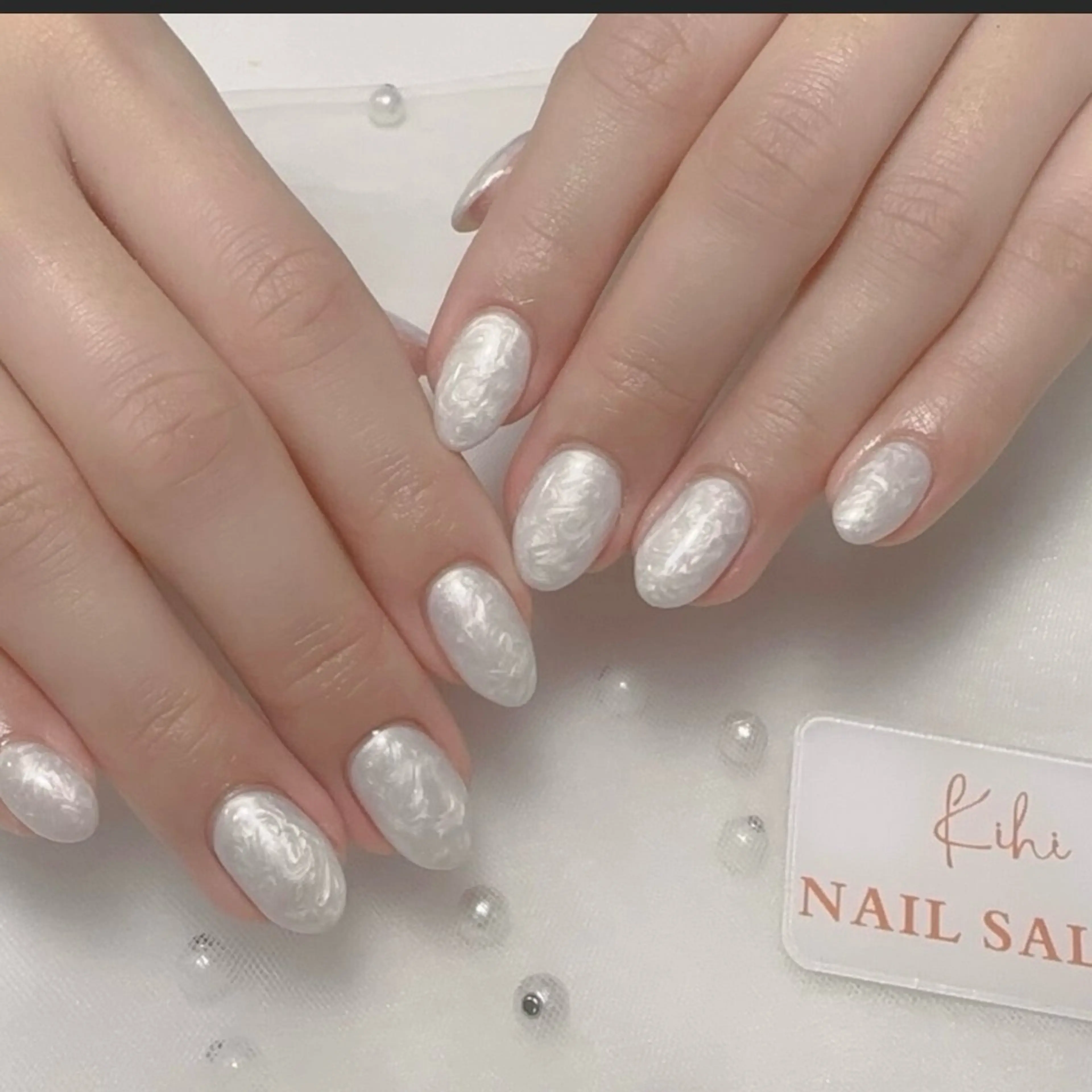 ネイル アートネイル フレンチネイル ジェルネイル グラデーション 韓国ネイル ハンドネイル 💕鈴木ユリ パラジェル/オフ無料のネイルデザイン