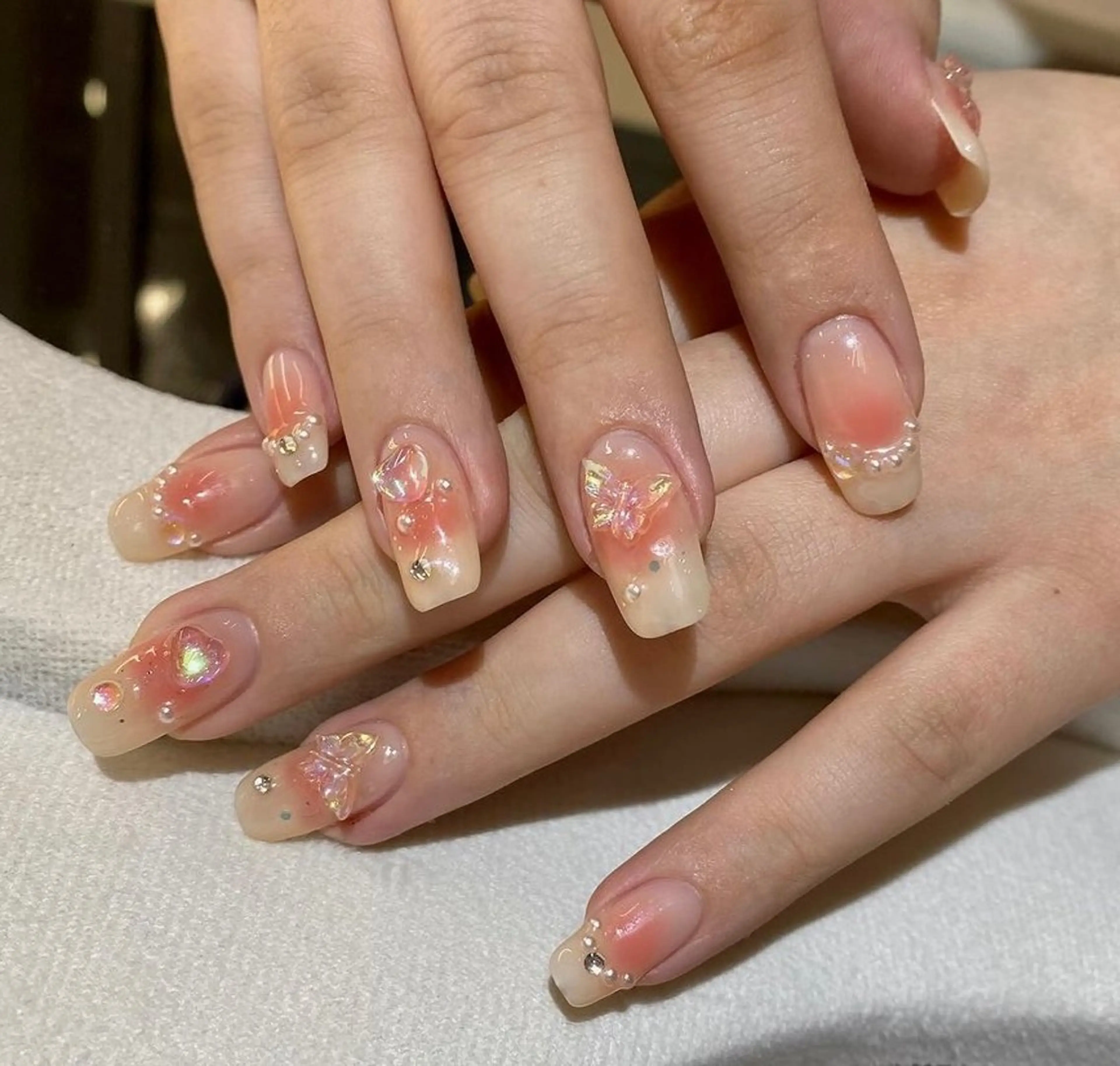 ネイル チークネイル オトク ネイルのネイルデザイン