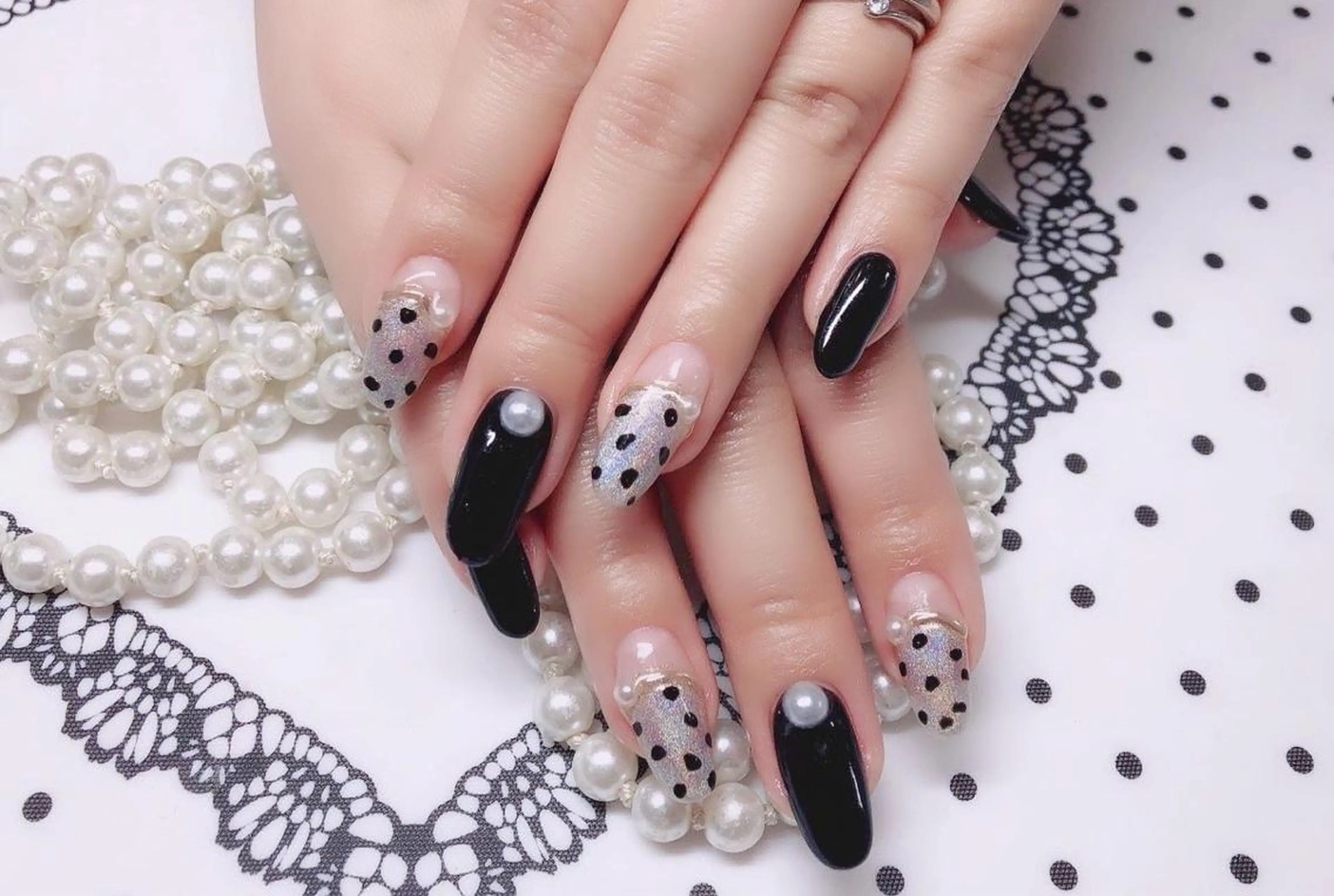 ネイル ハンドネイル マジック ミラーのネイルデザイン