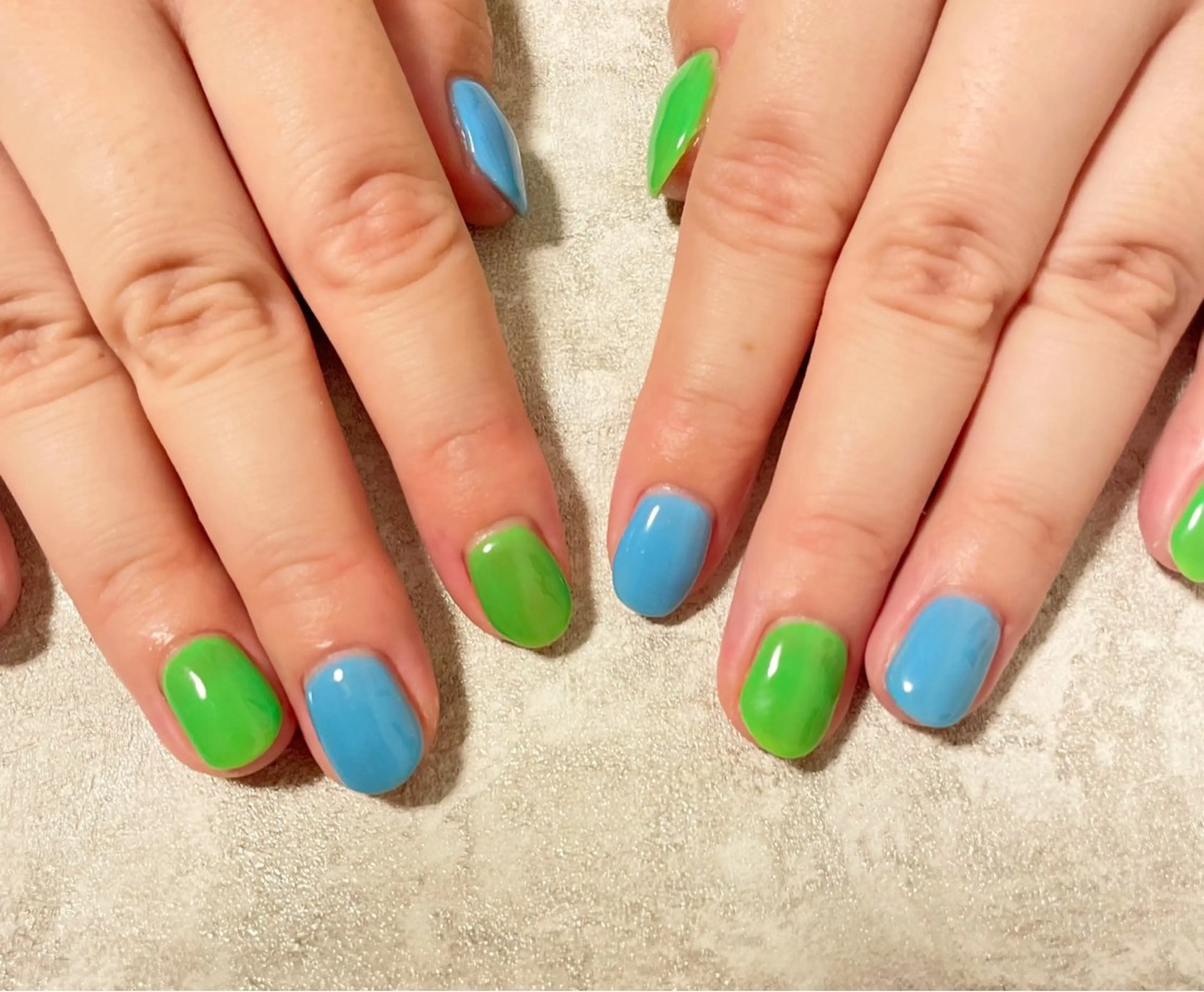 ショート ネイル ワンカラーネイル Re:st〔リスト〕所属・ayane Re:st〔リスト〕のネイルデザイン