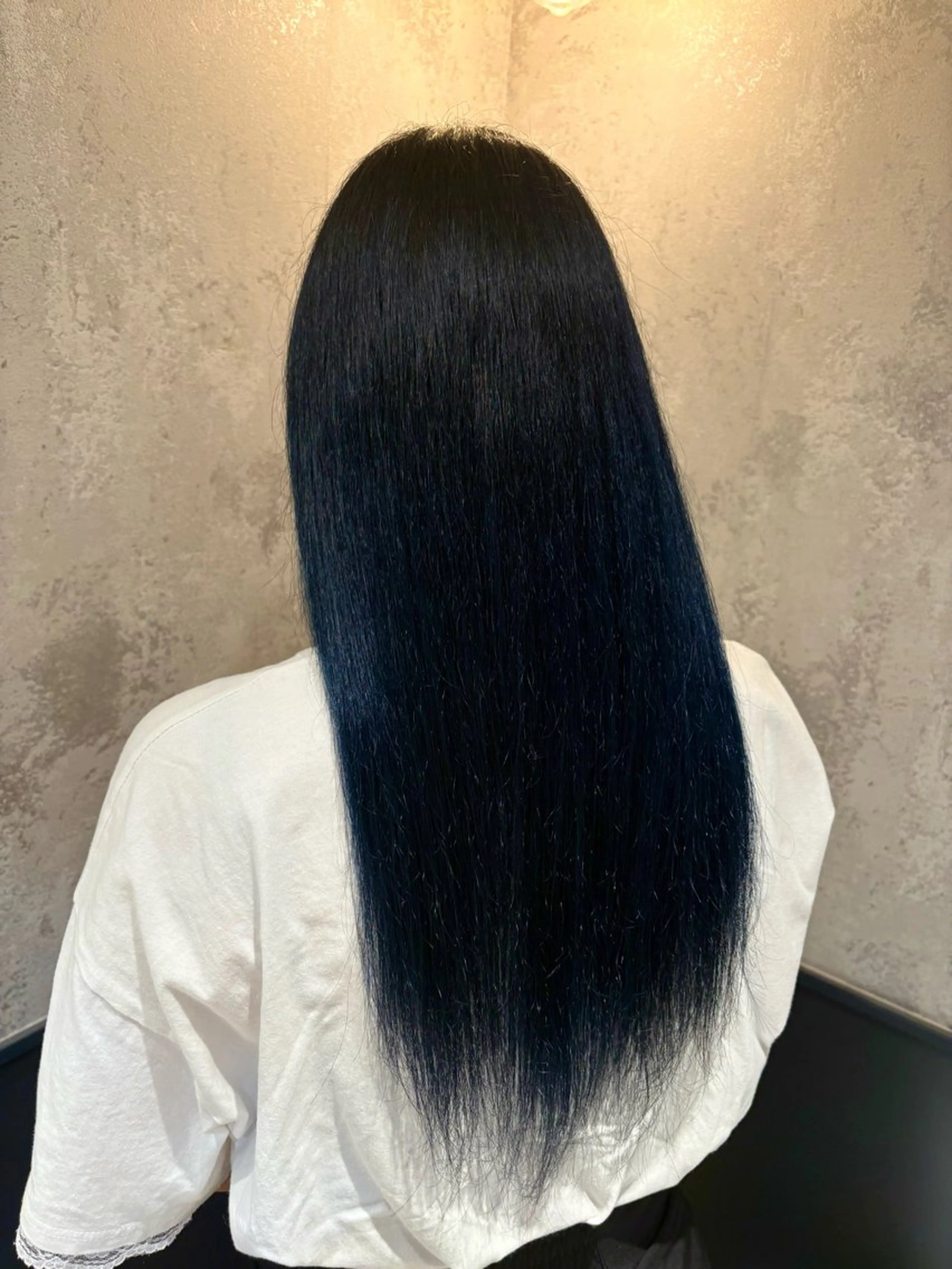 セミロング ヘアカラー 向山 月雫のヘアスタイル