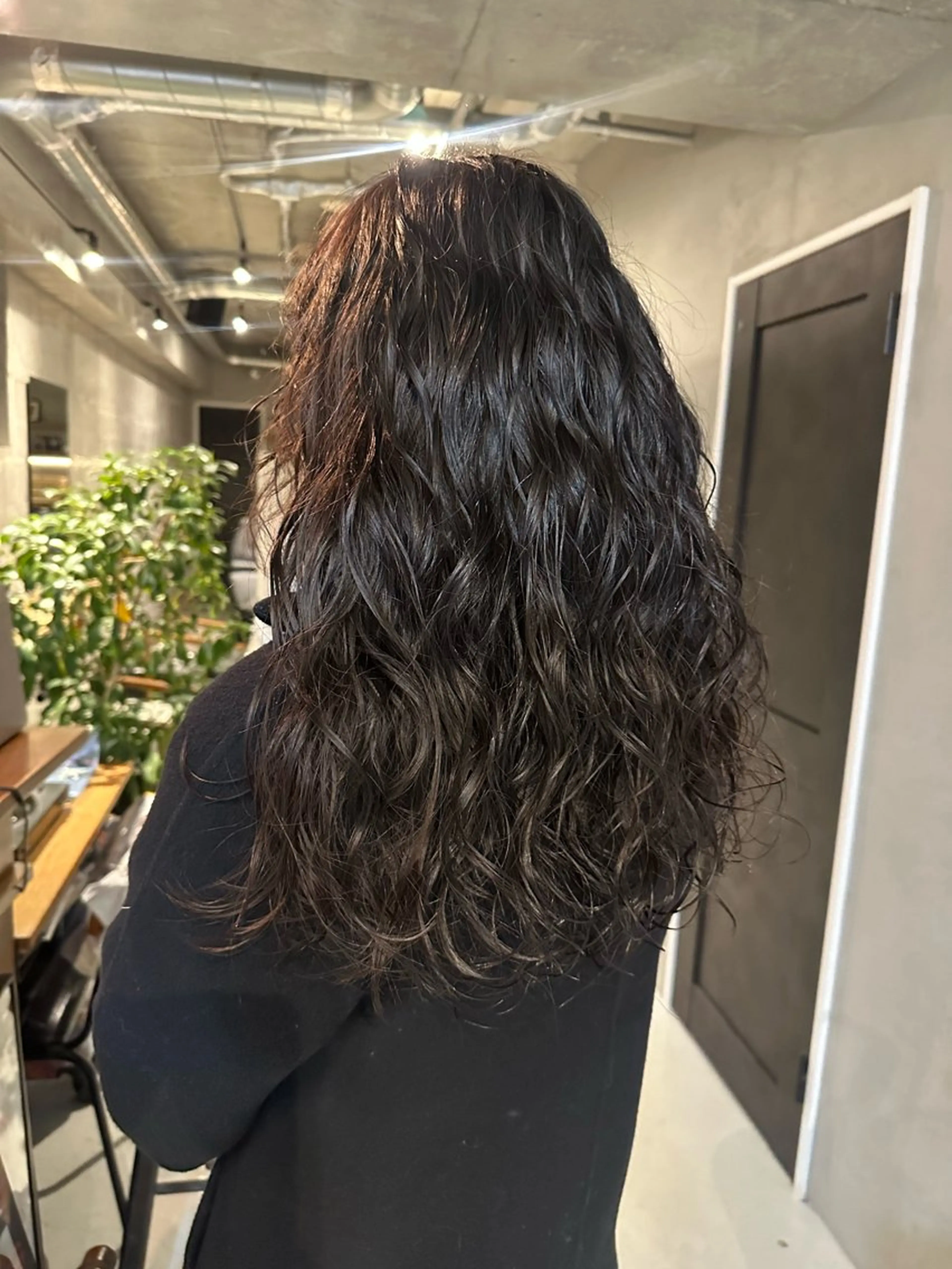 ロング カラー パーマ カット ヘアカラー パーマ トリートメント 斎藤祐樹 /レイヤー/パーマのヘアスタイル