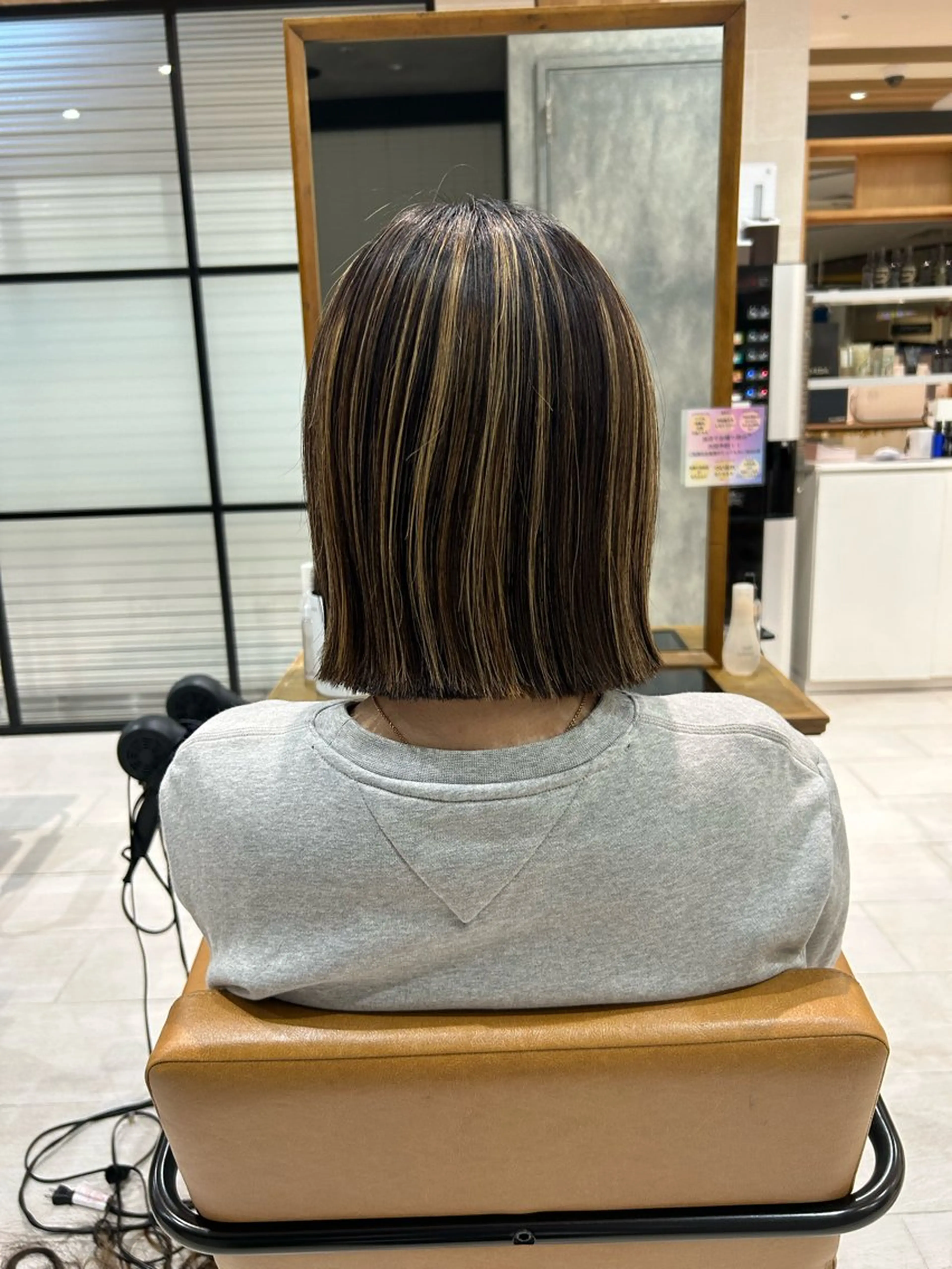 ミディアム ボブ レイヤー/流行りヘア 🤲MIREI🤲のヘアスタイル