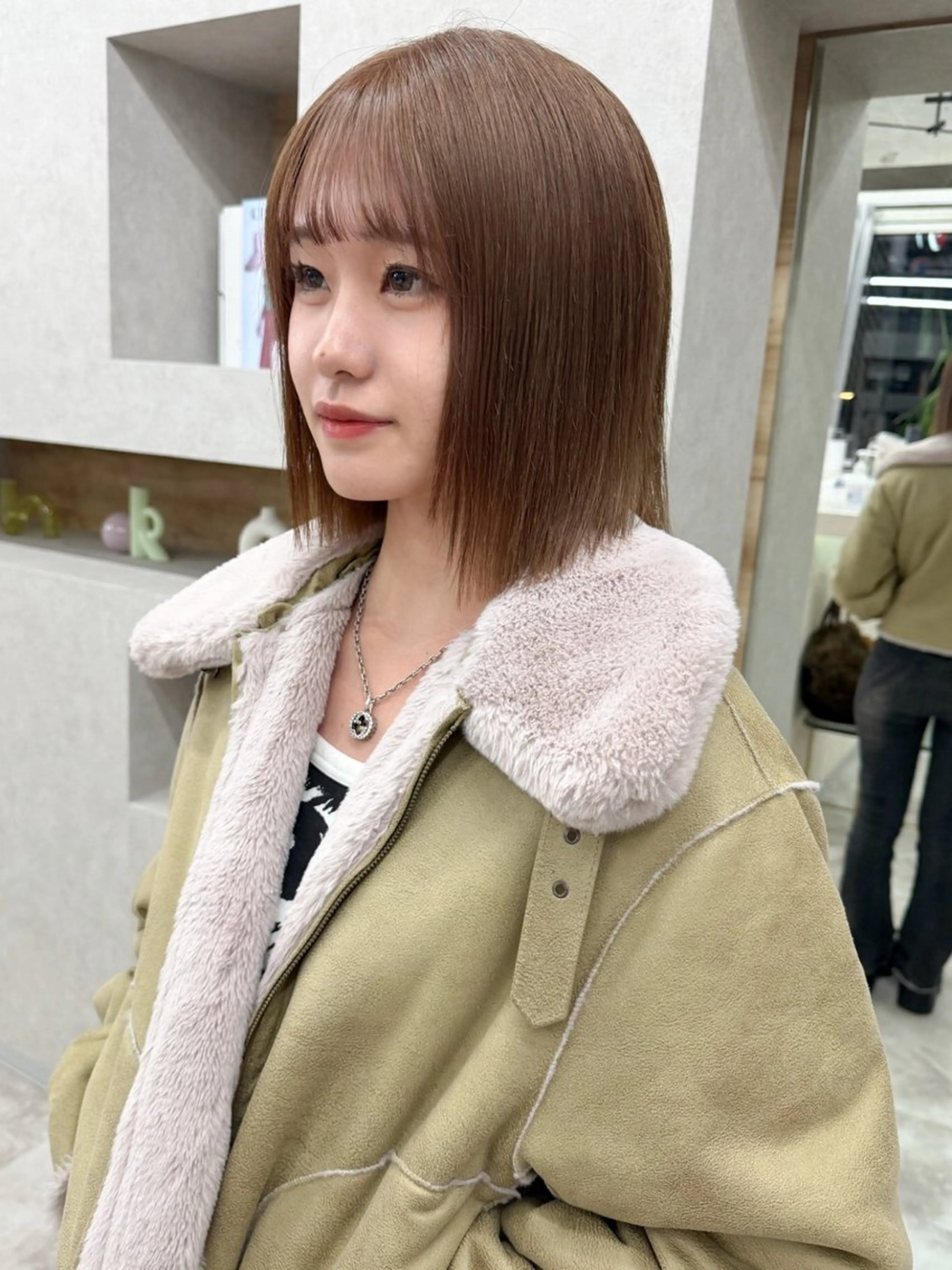 ミディアム カラー ベージュカラー ブリーチ ブラウンカラー 透明感カラー グレージュ ヘアカラー ブリーチ/ベージュ 💕/momoaのヘアスタイル