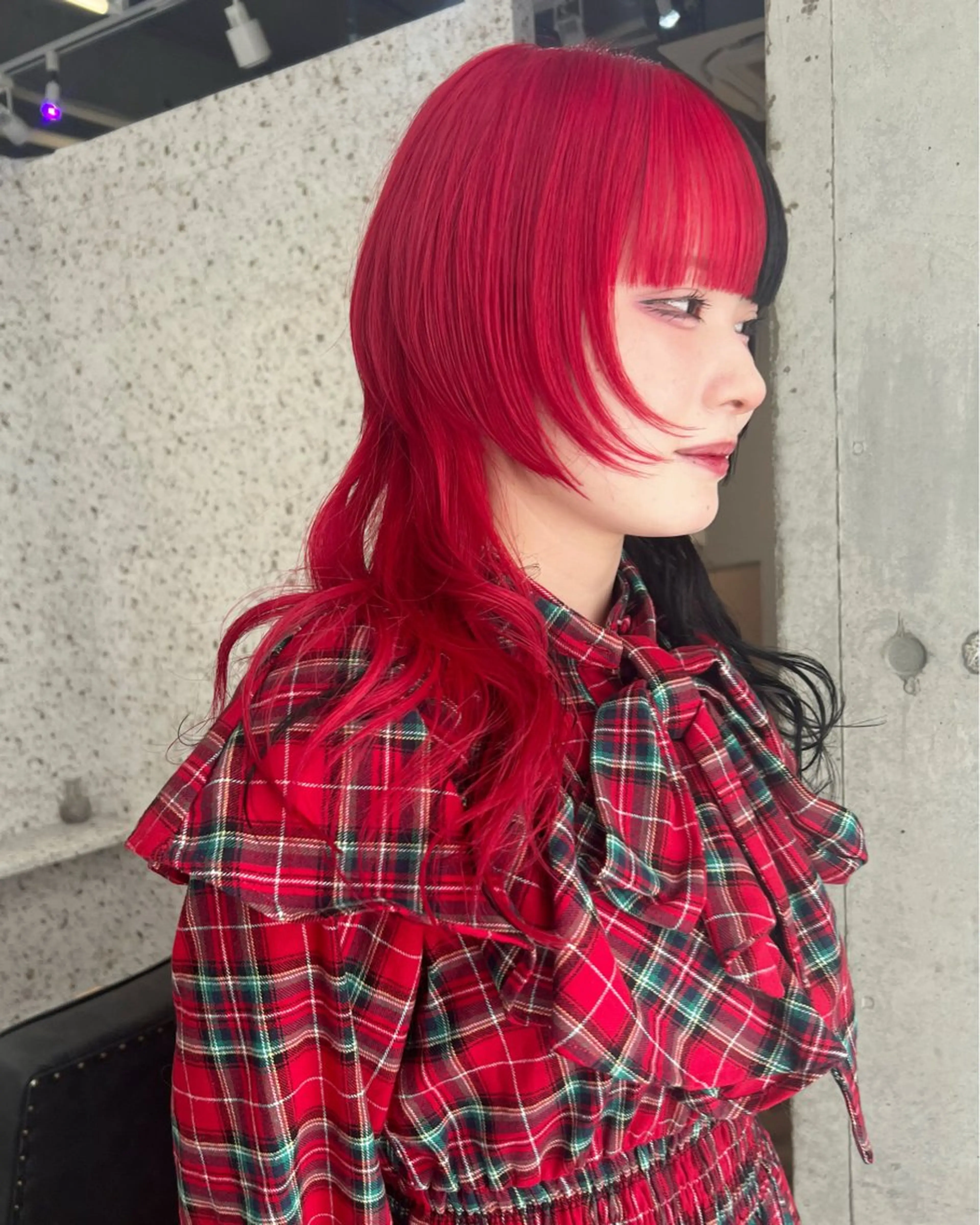 ミディアム カラー ヘアアレンジ ミディアムパーマ 黒髪 ブリーチ ケアブリーチ ダブルカラー カット ヘアカラー トリートメント lani ブリーチ /ダブルカラーのヘアスタイル