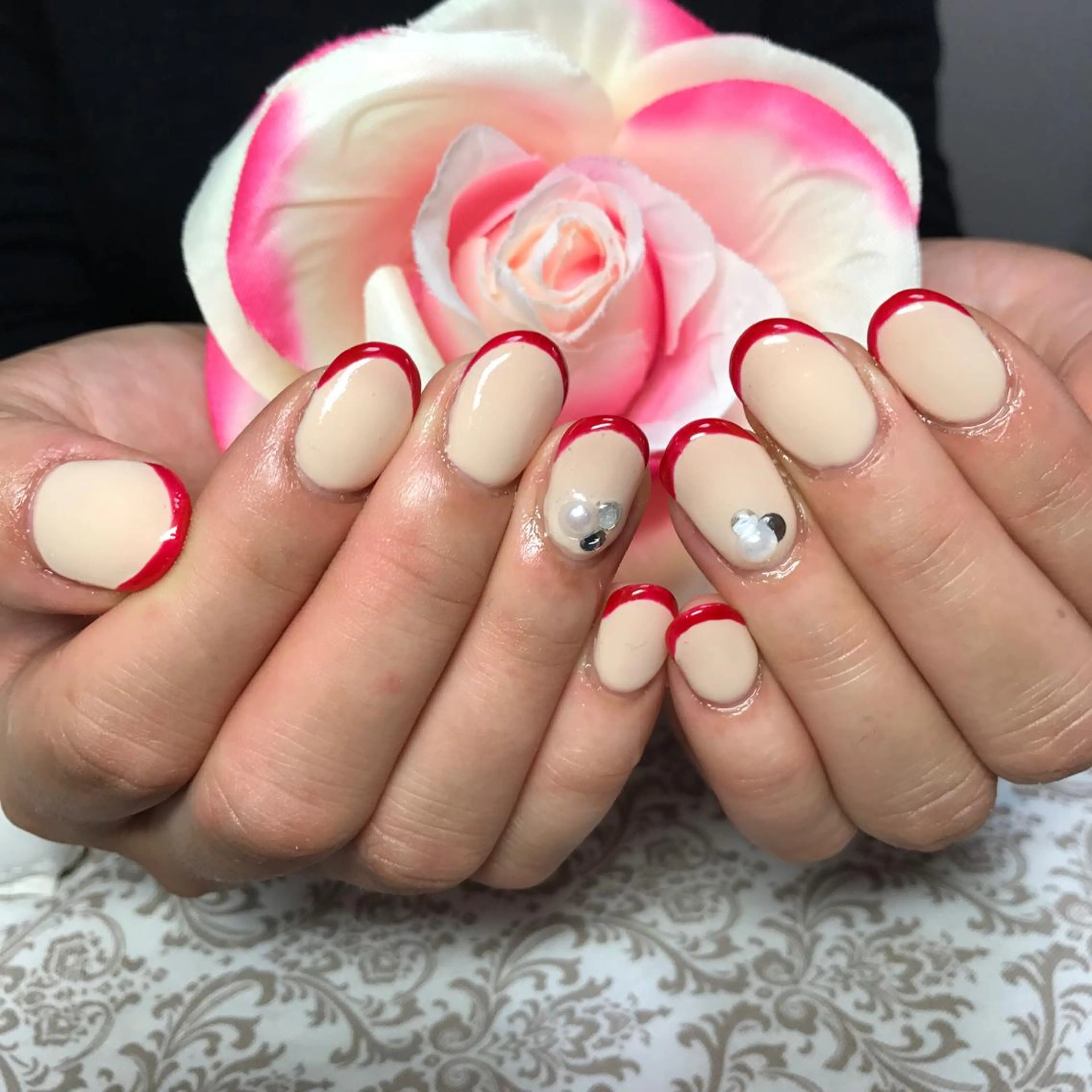 ネイル フレンチネイル COCO +のエステ・リラクイメージ