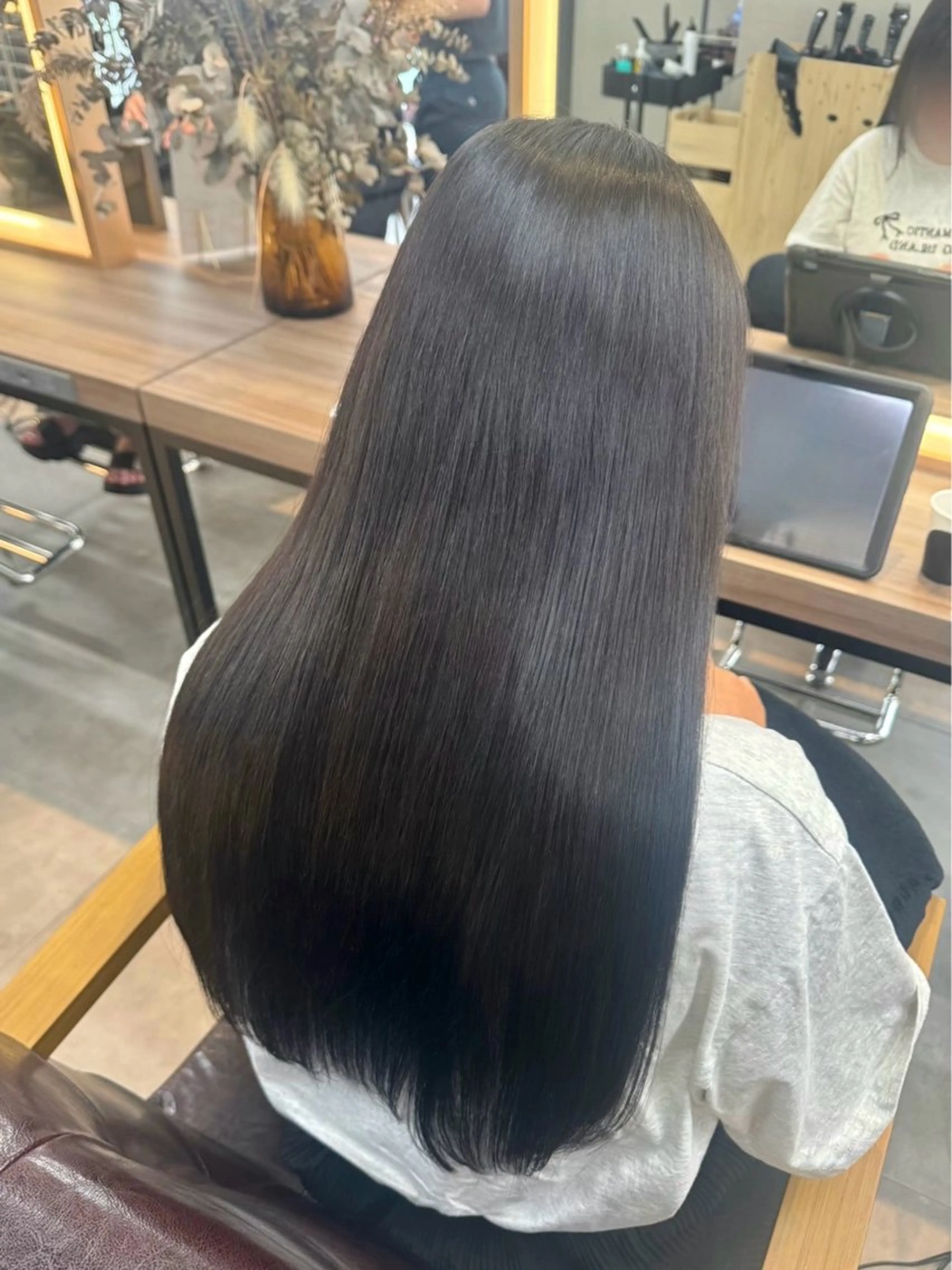 ロング カラー 髪質改善 縮毛矯正 トリートメント カット ヘアカラー トリートメント 髪質改善/レイヤー/ 🐣kokoro🌸のヘアスタイル