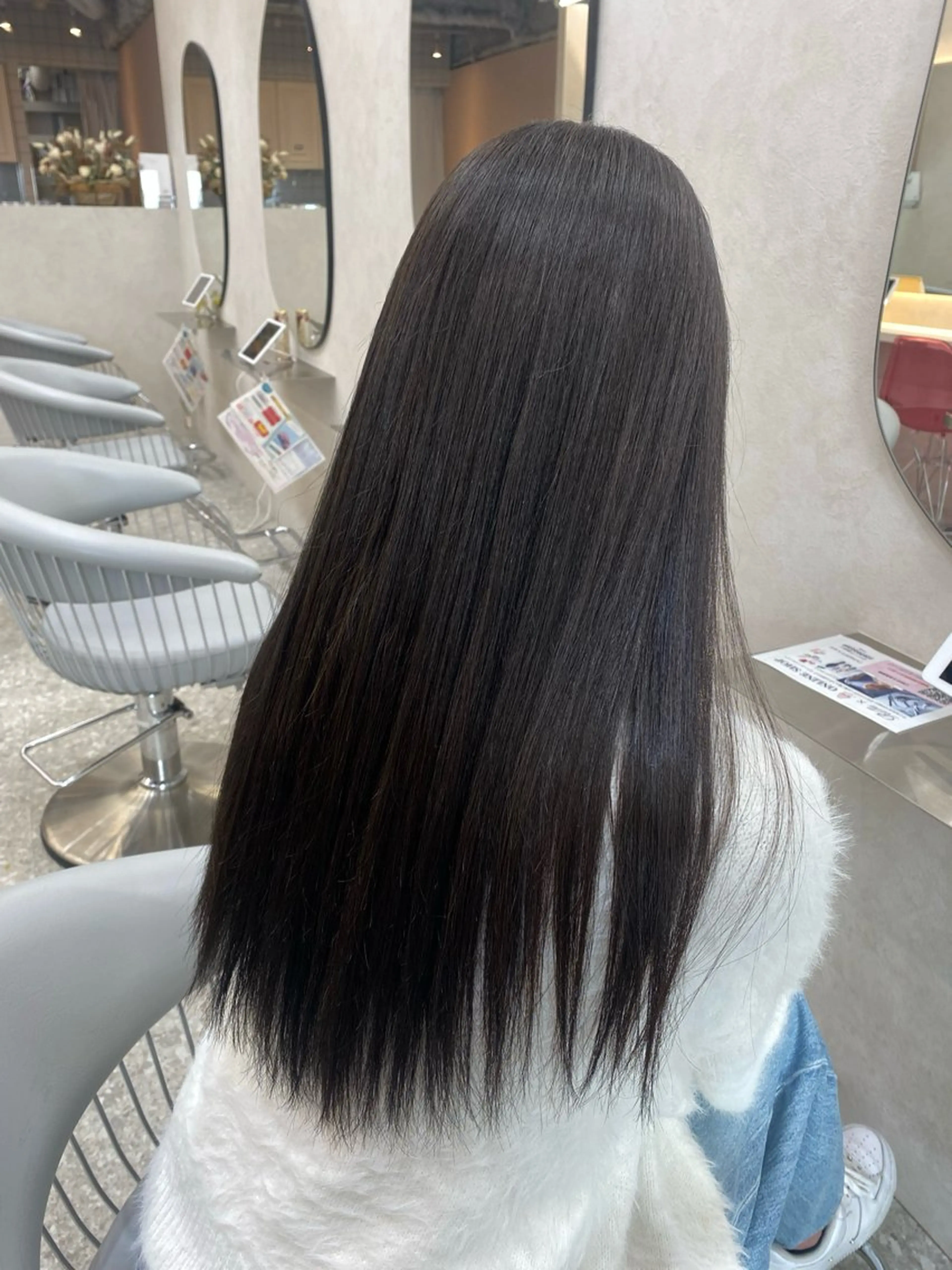 ロング カラー シールエクステ ベージュカラー ブリーチ ブラウンカラー キャラメルブラウン カット ヘアカラー トリートメント 渋谷/韓国レイヤー/ シールエクステ ななのヘアスタイル