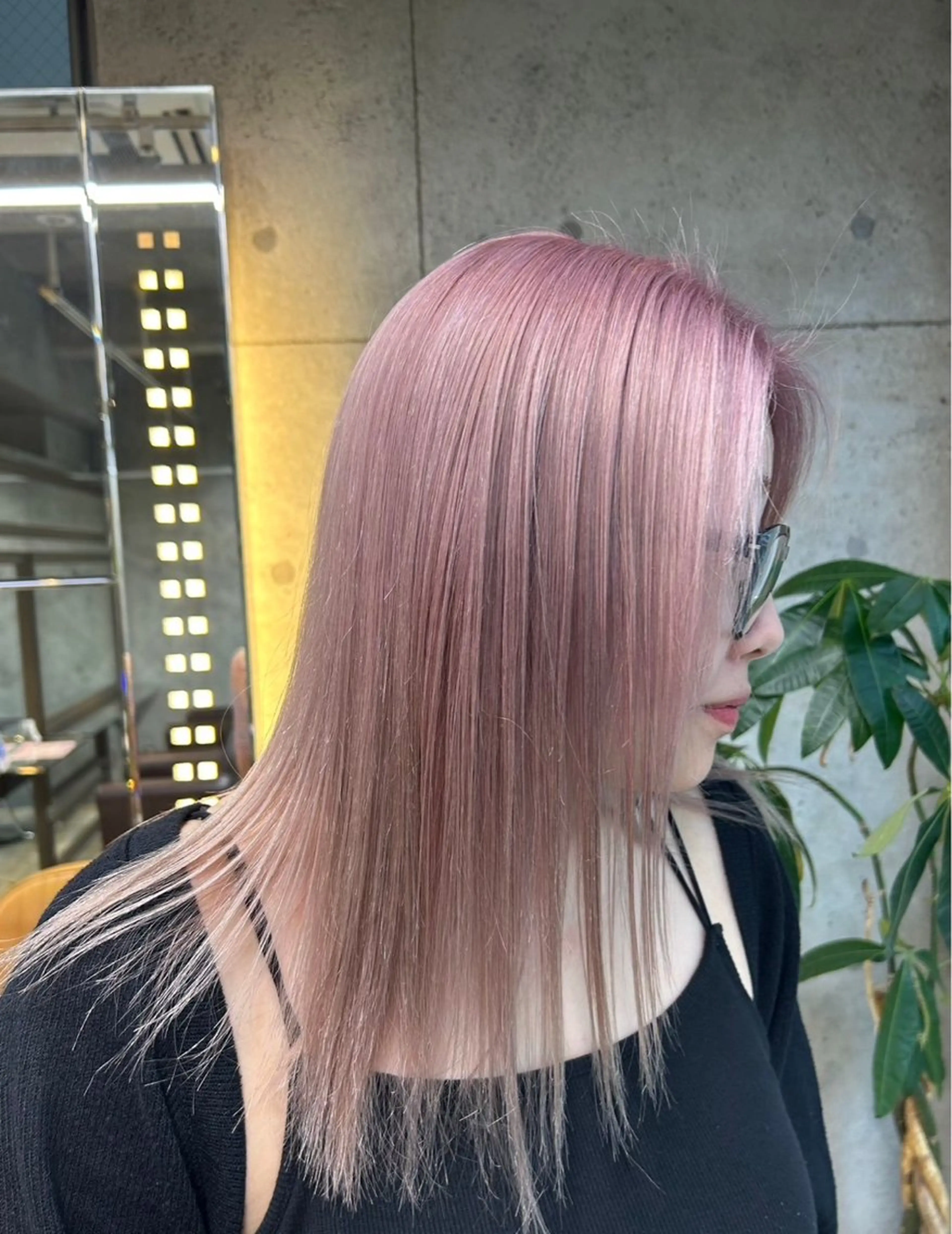 セミロング カラー 透明感カラー/縮毛/ chino🍀のヘアスタイル