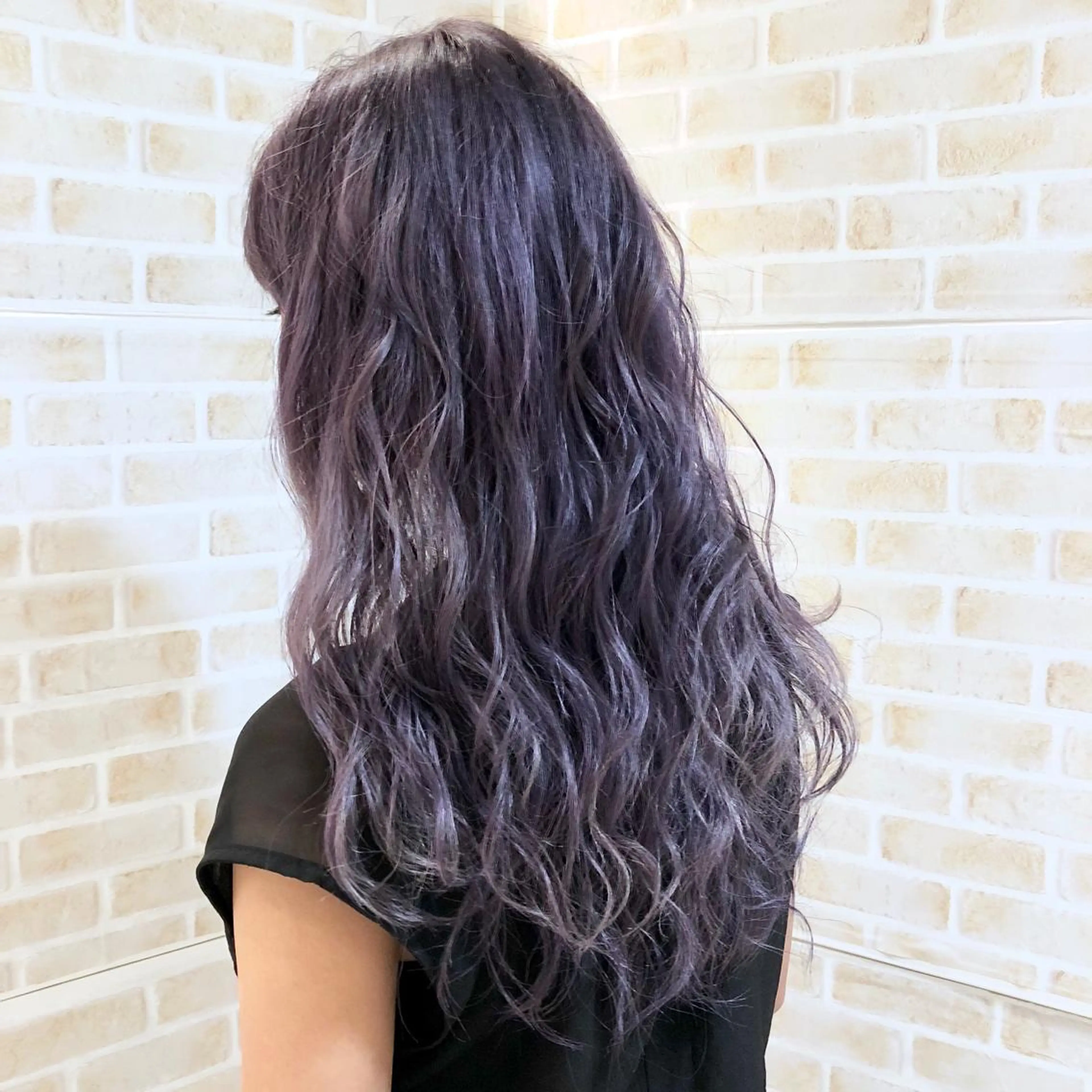 ロング カラー アッシュ ブリーチ ケアブリーチ ラベンダーカラー ラベンダーアッシュ カット ヘアカラー トリートメント 🌈ぷる艶カラー🌈 髪質改善👑柳沼尚貴のヘアスタイル