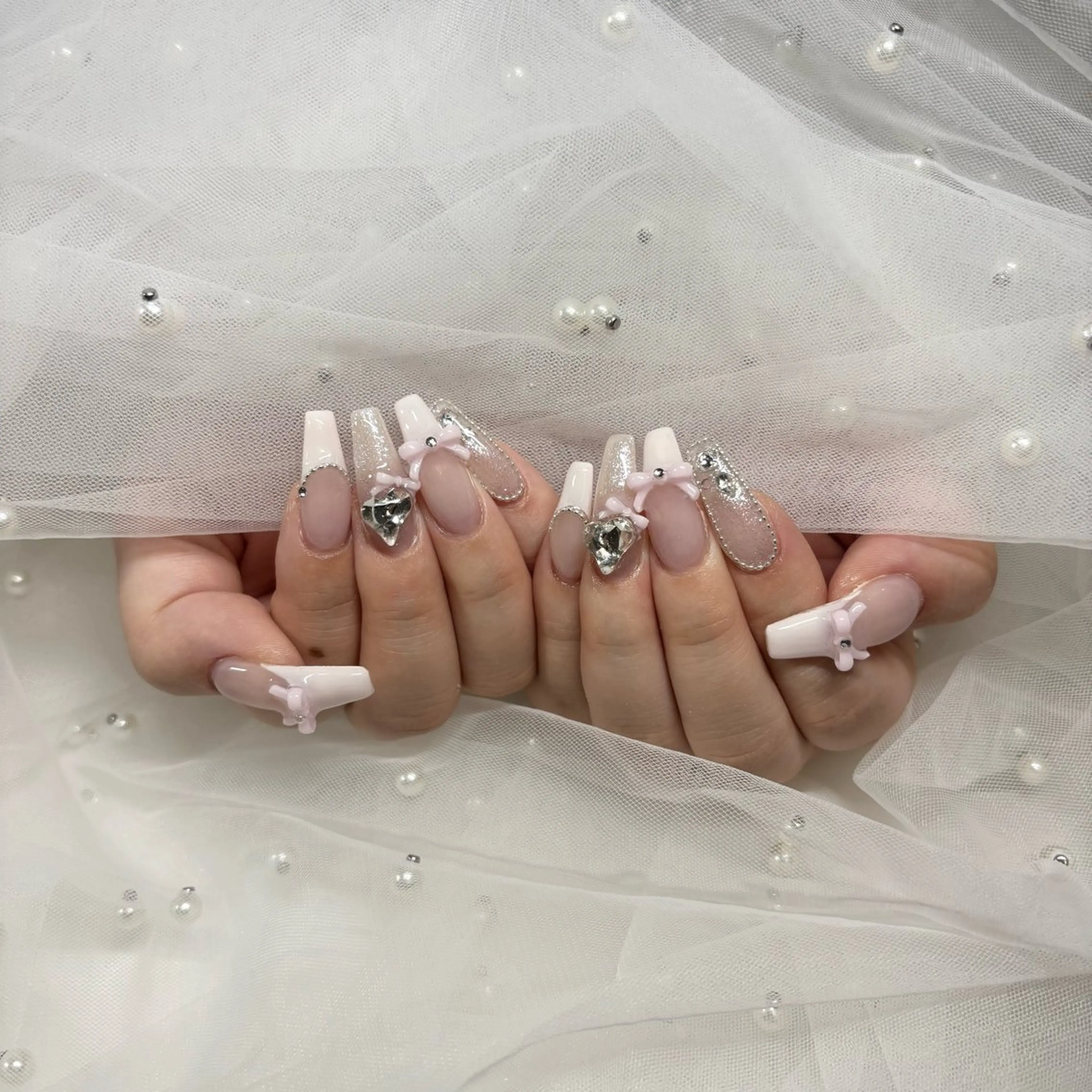 ネイル ハンドネイル ୨୧ mio୨୧のネイルデザイン