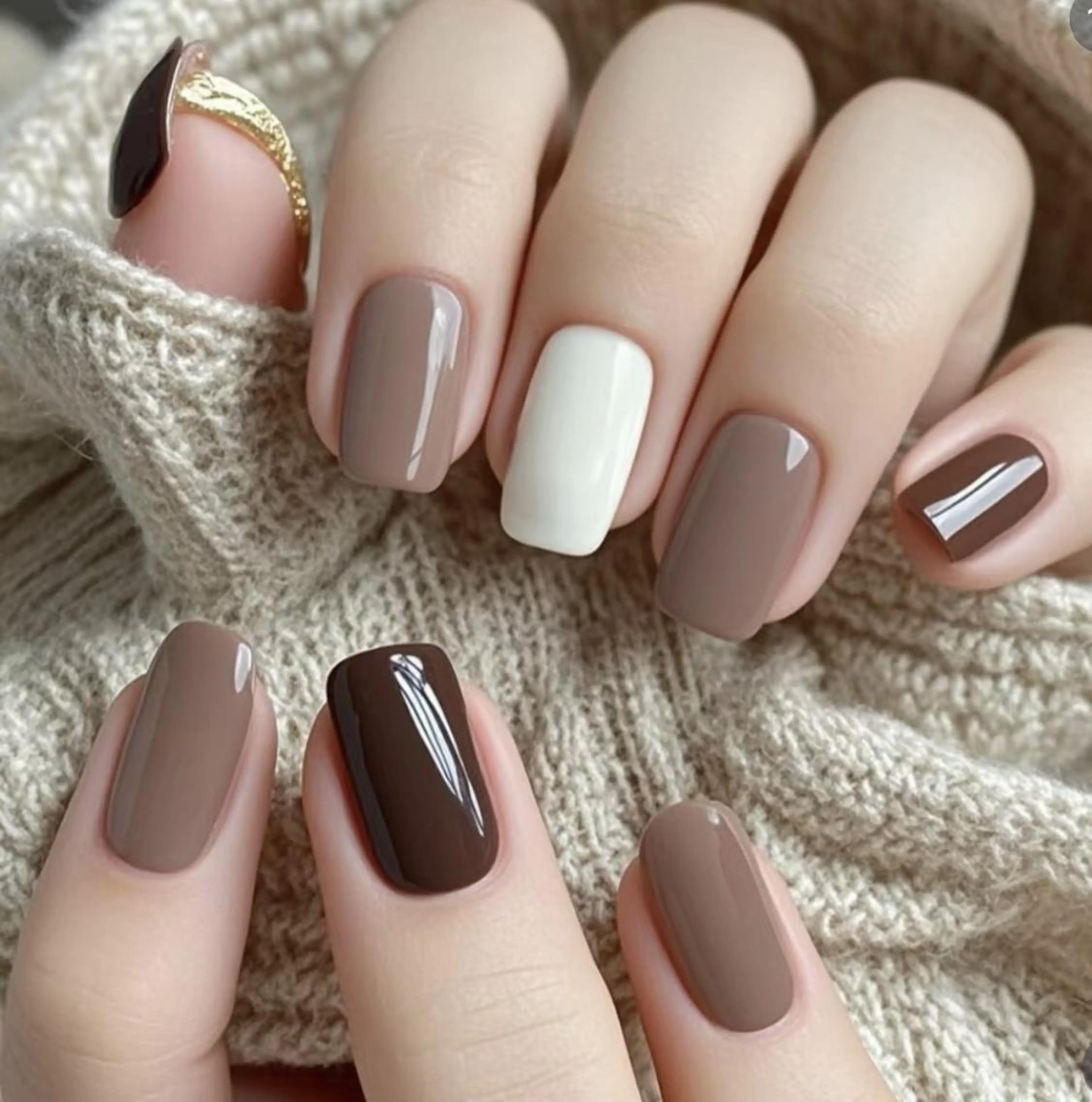 ネイル TAKAHSHI MOMOのマツエク・マツパデザイン