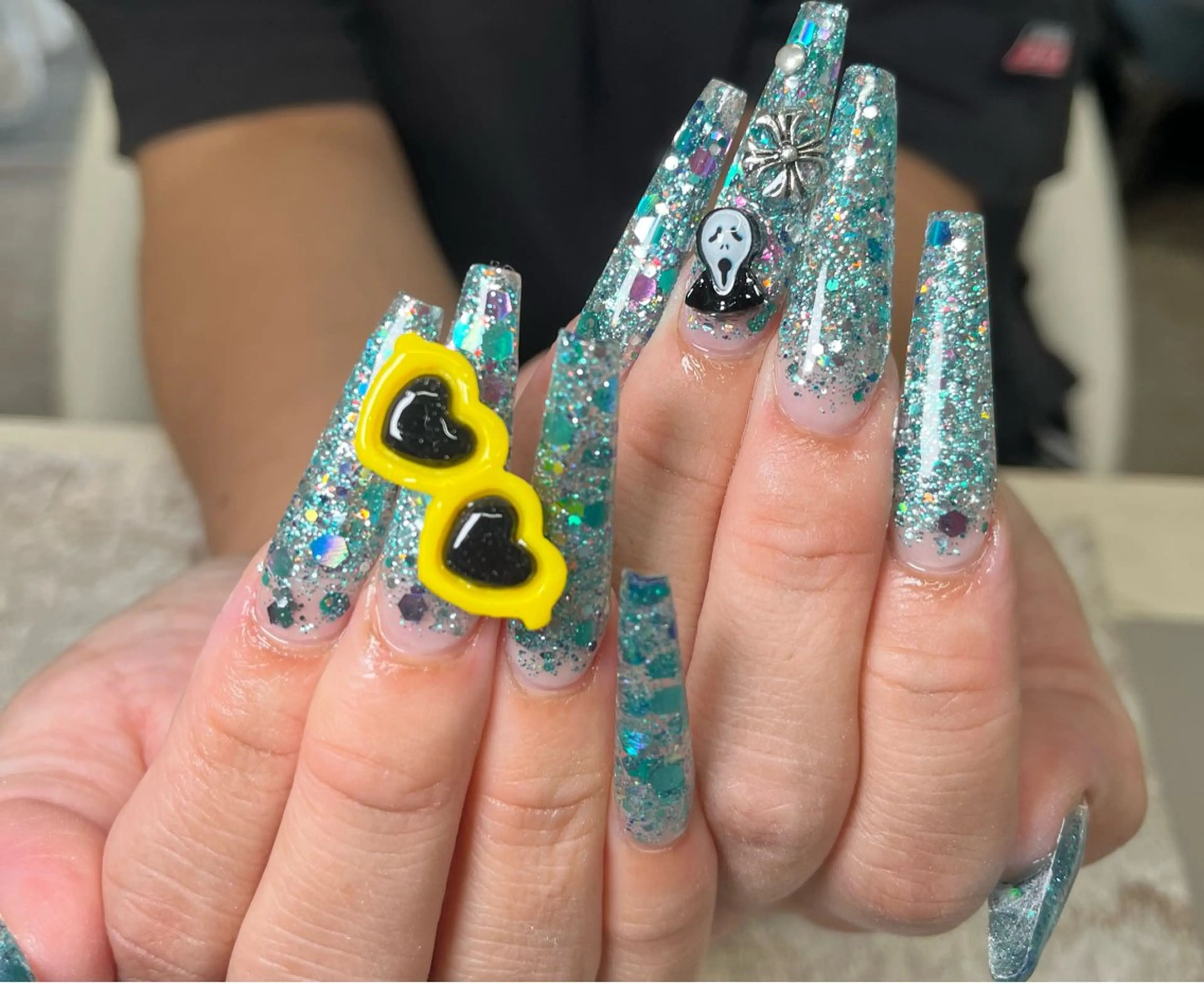 ネイル ロングネイル ハンドネイル HaL NaiLのネイルデザイン