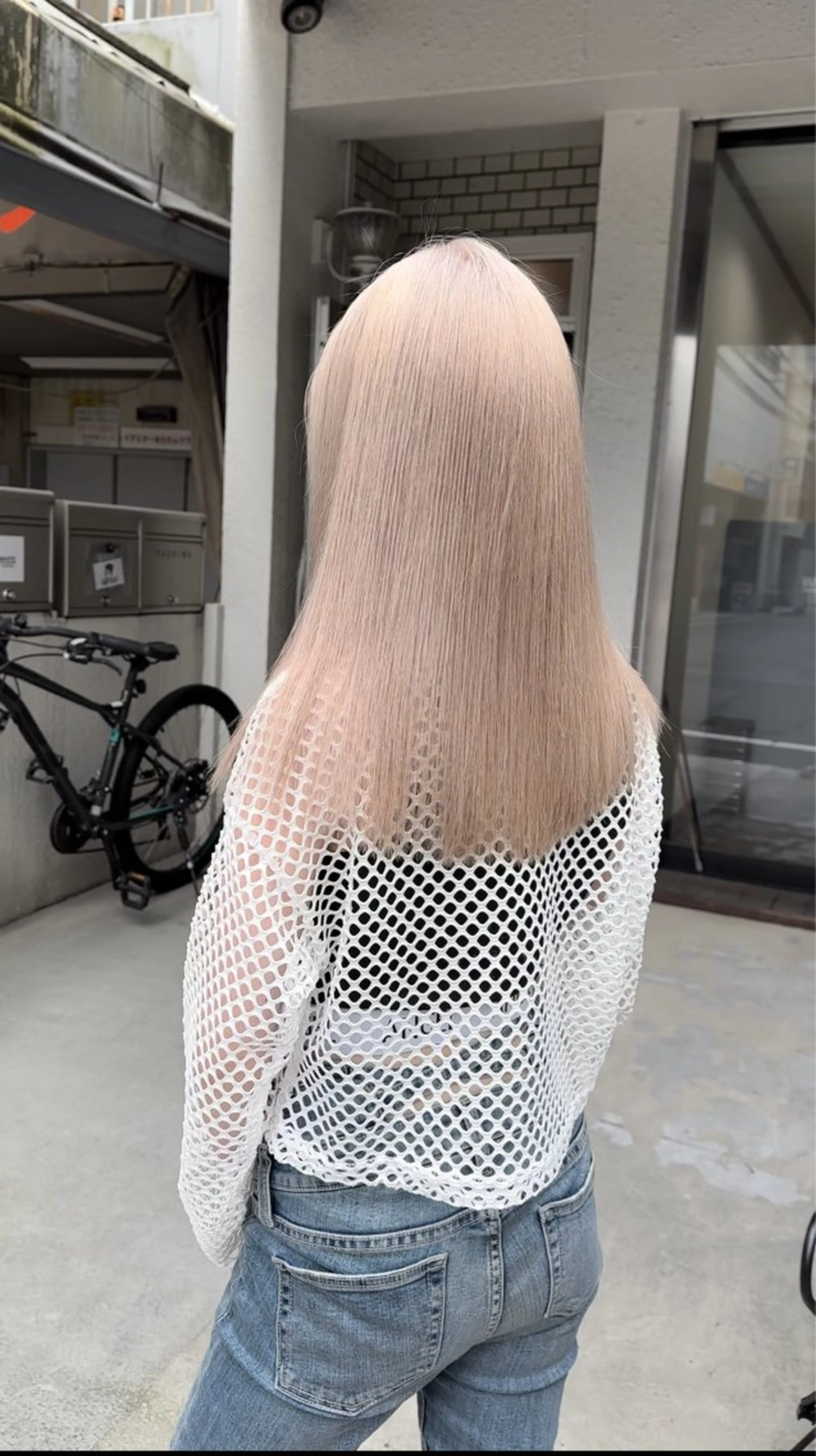 ロング ヘアカラー バレイヤージュ 隅中秀弥のヘアスタイル