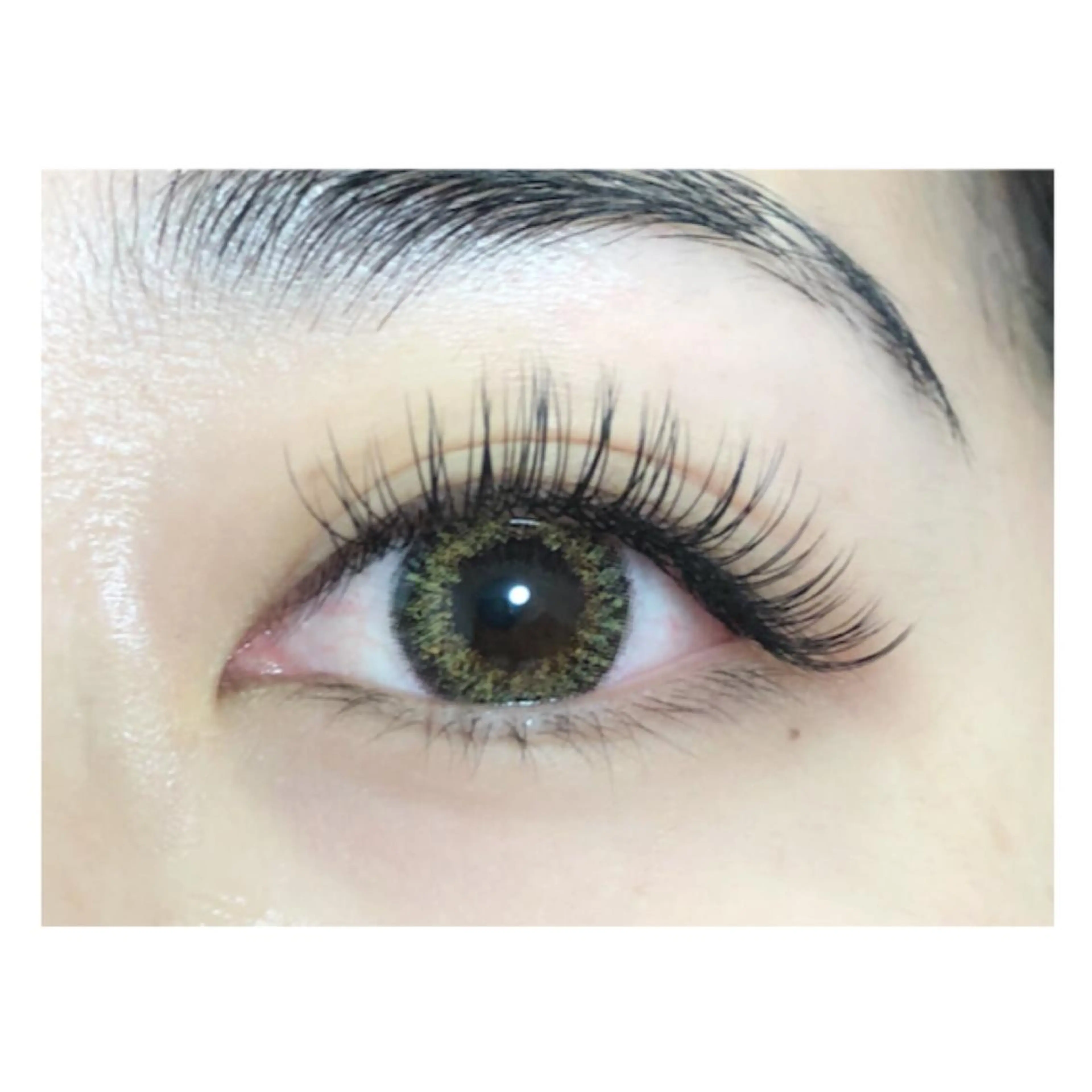 マツエク・マツパ フラットラッシュ Nana .のマツエク・マツパデザイン