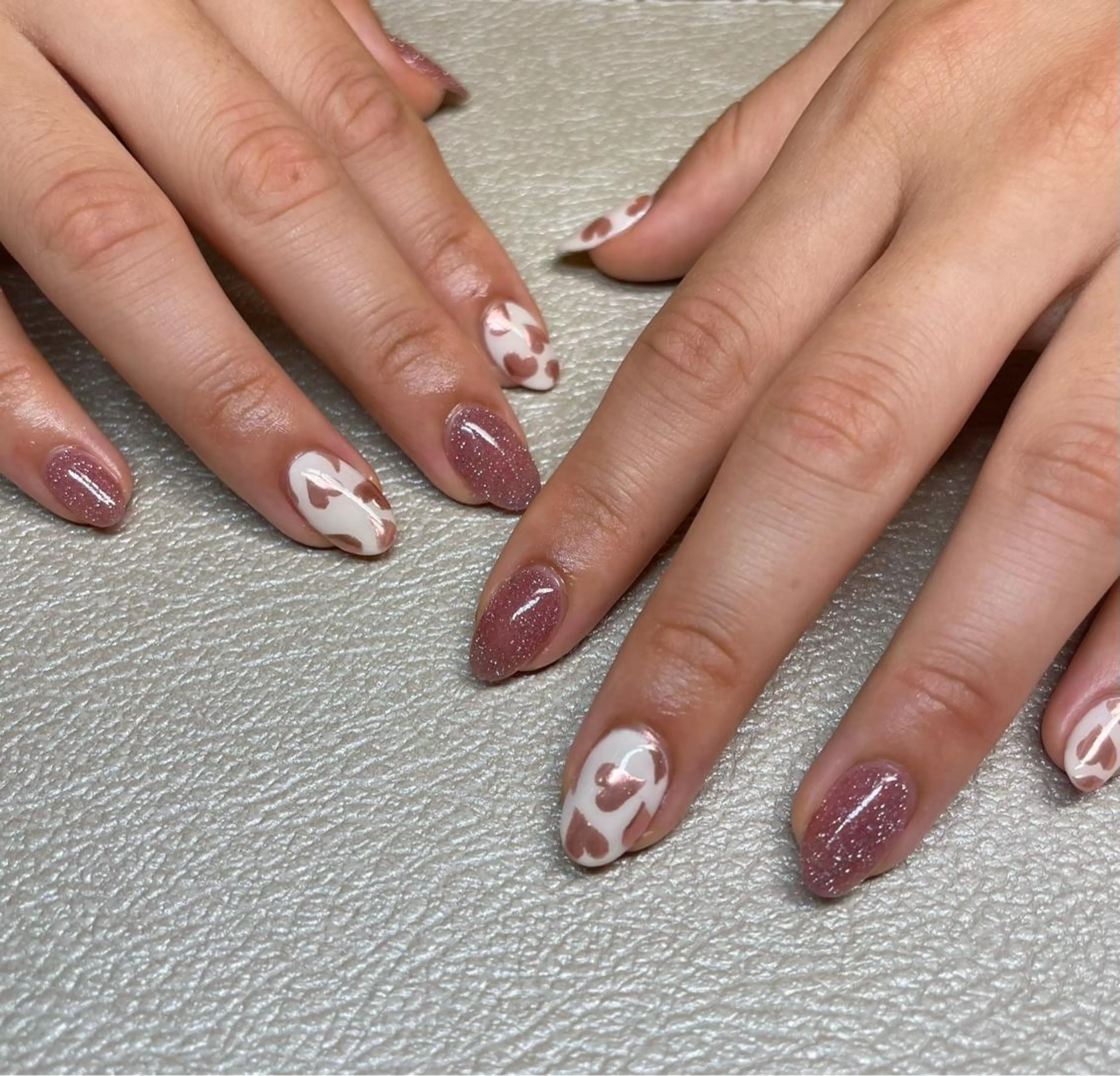 ネイル フラッシュネイル ハート ミラーネイル ハンドネイル フットネイル with hues所属・with hues AYAのネイルデザイン