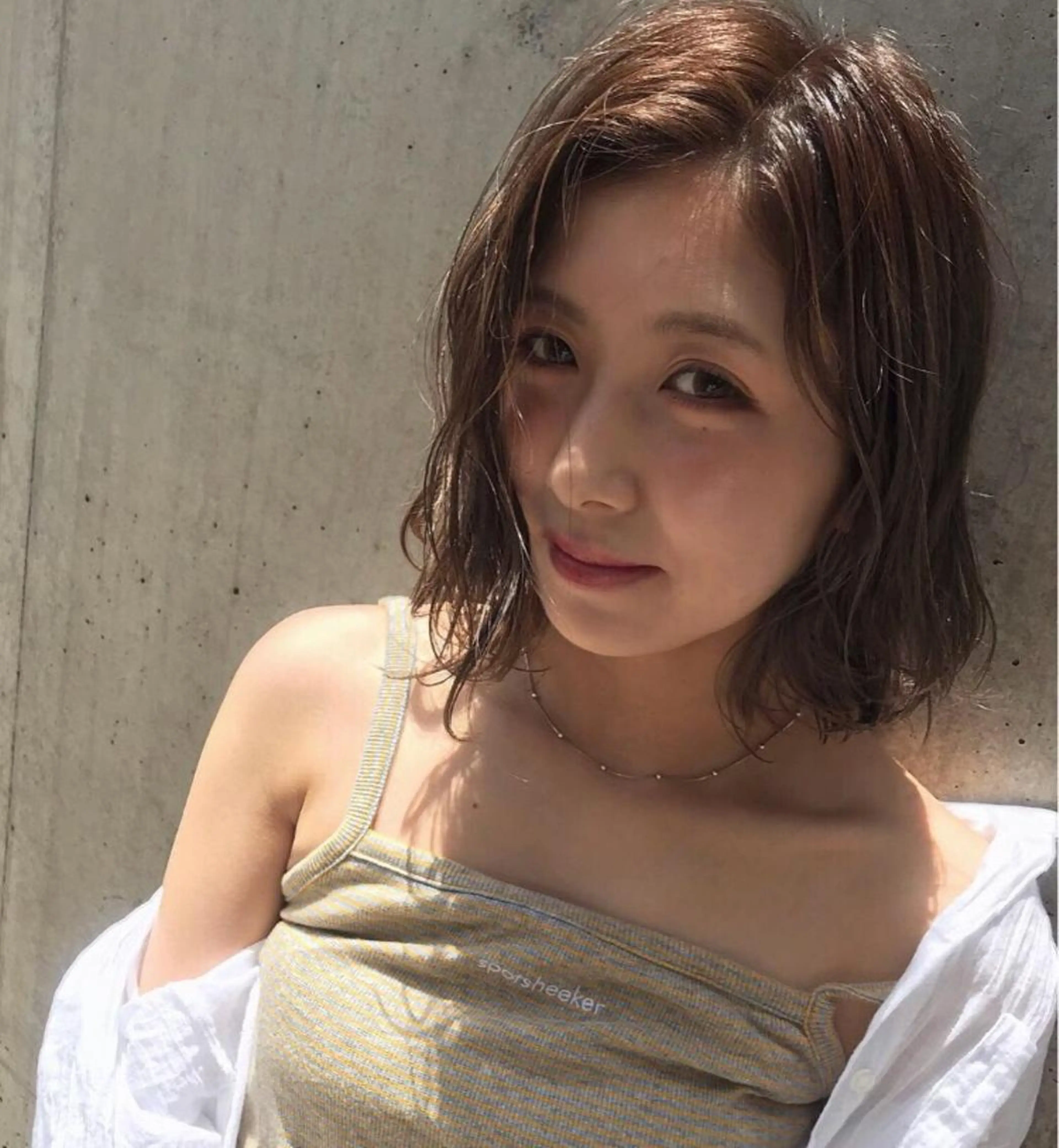 ショート カラー パーマ ボブ カット lani ブリーチ /ダブルカラーのヘアスタイル