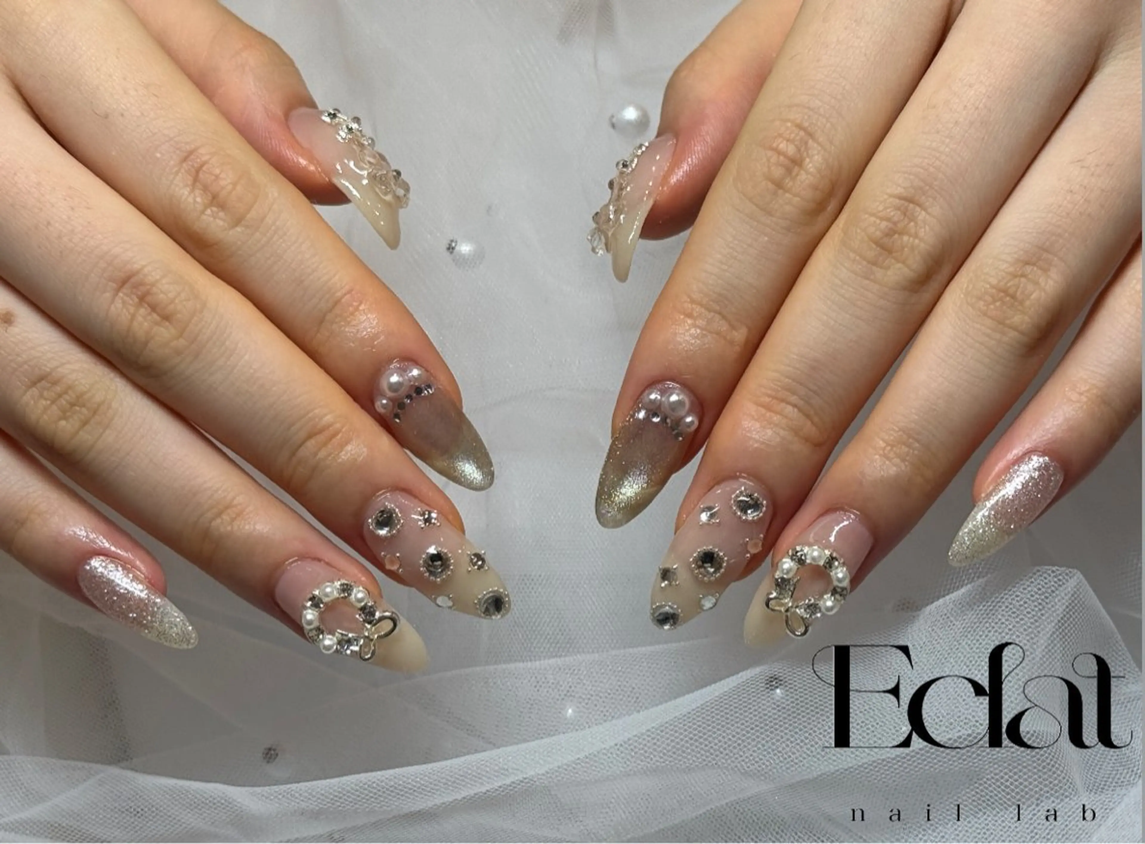 ネイル ストーンネイル ハンドネイル ネイルラボEclat RINAのネイルデザイン